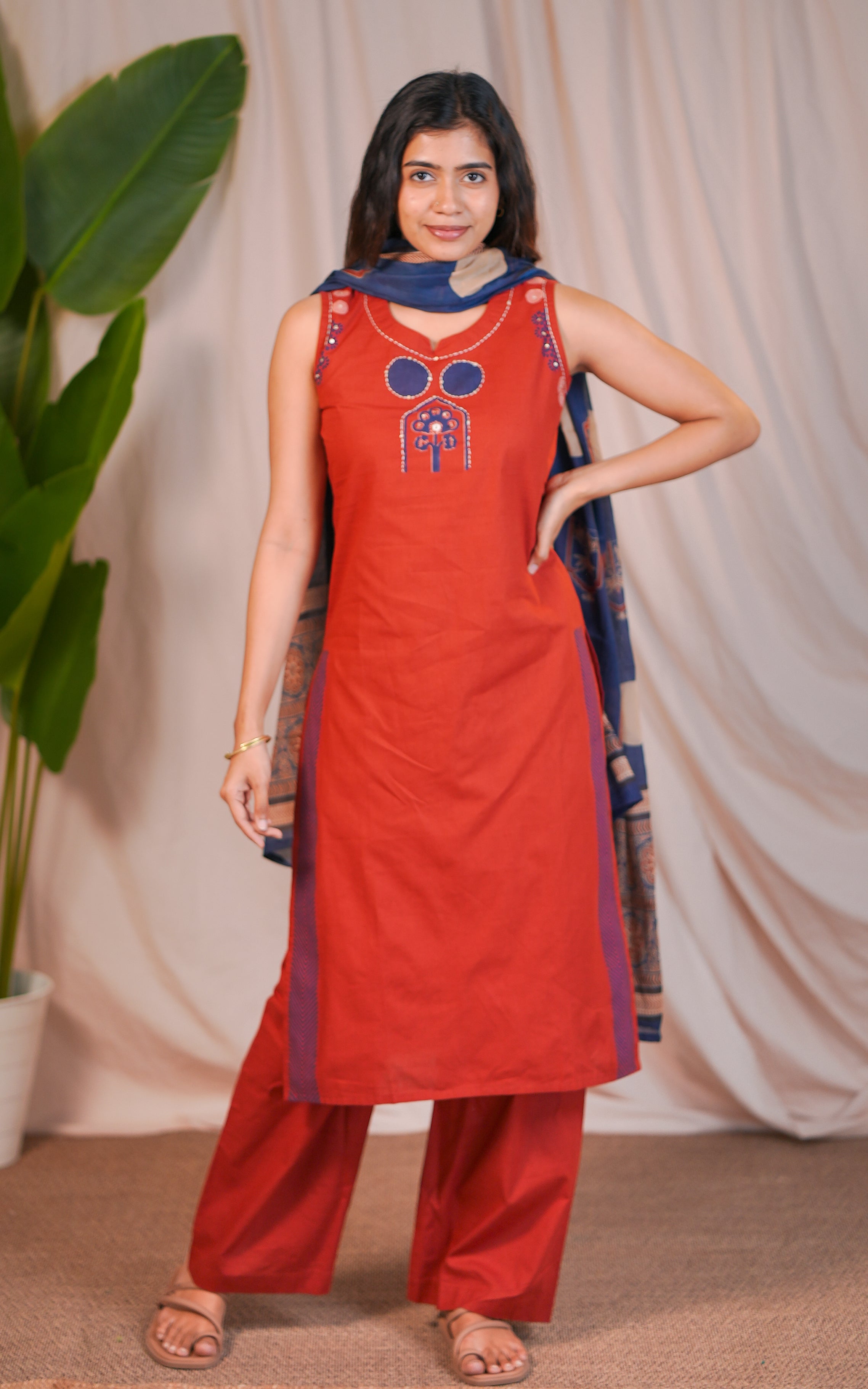 Innisai A Handblock (Kurti+Pant+Dupatta)