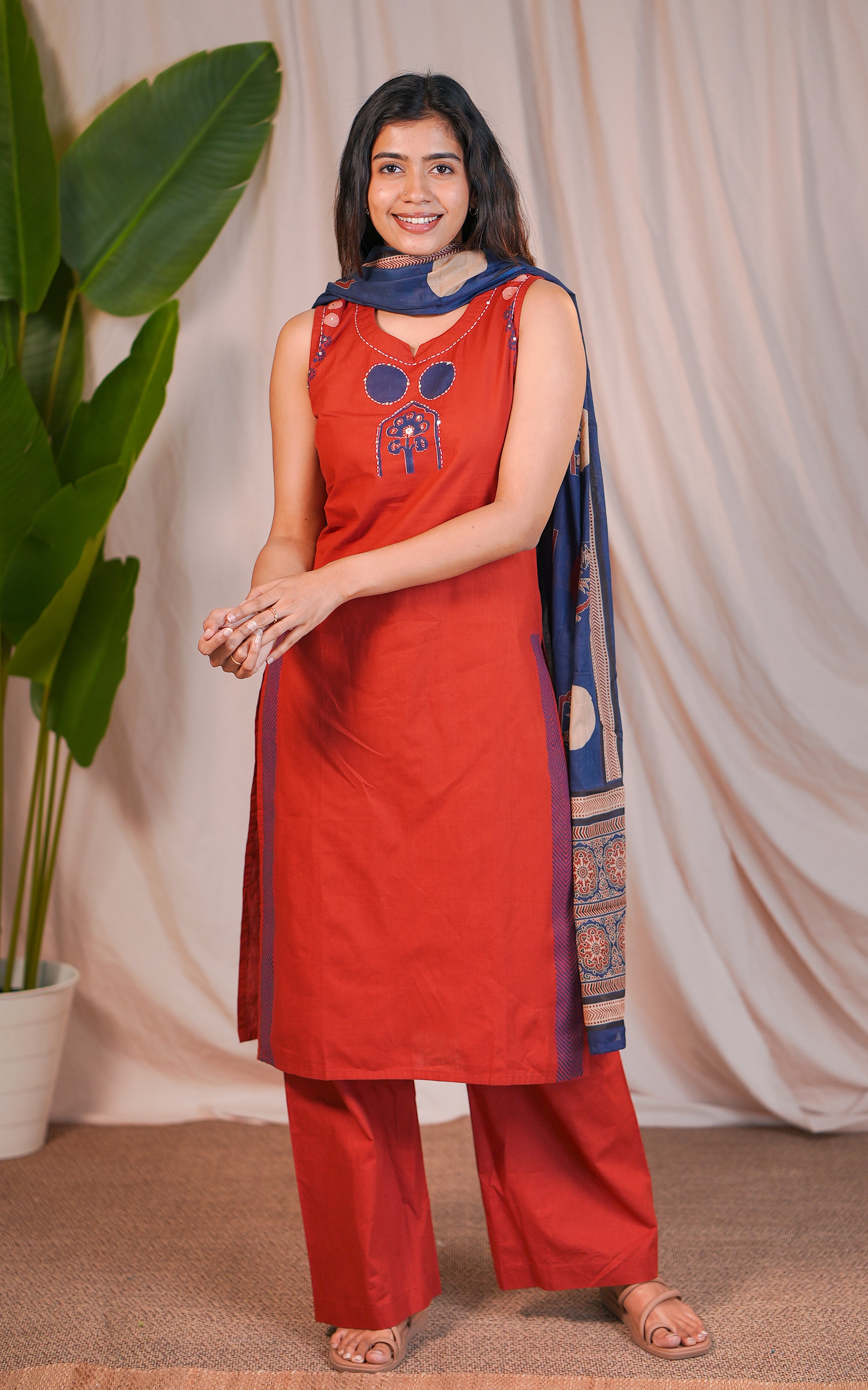 Innisai A Handblock (Kurti+Pant+Dupatta)