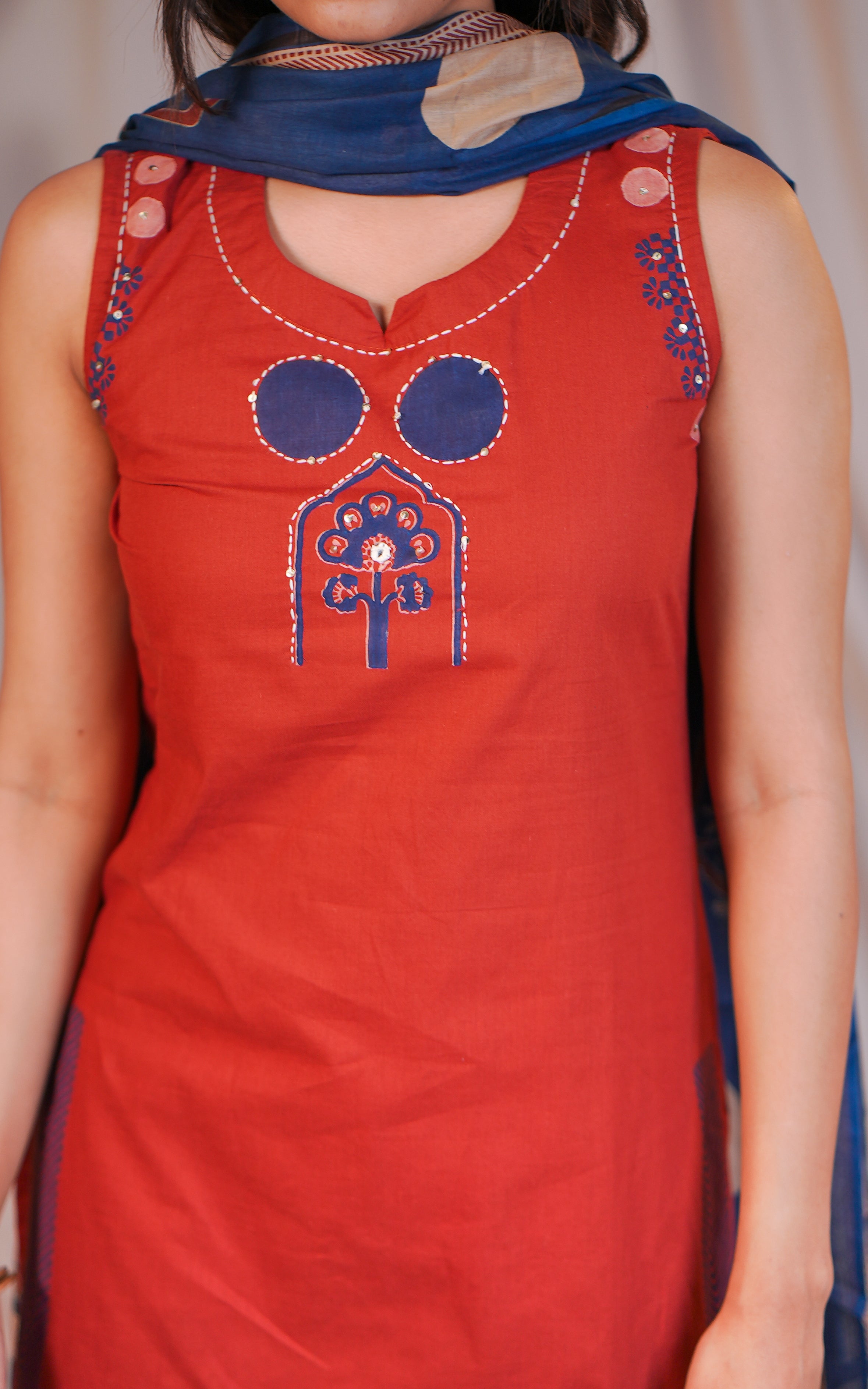 Innisai A Handblock (Kurti+Pant+Dupatta)