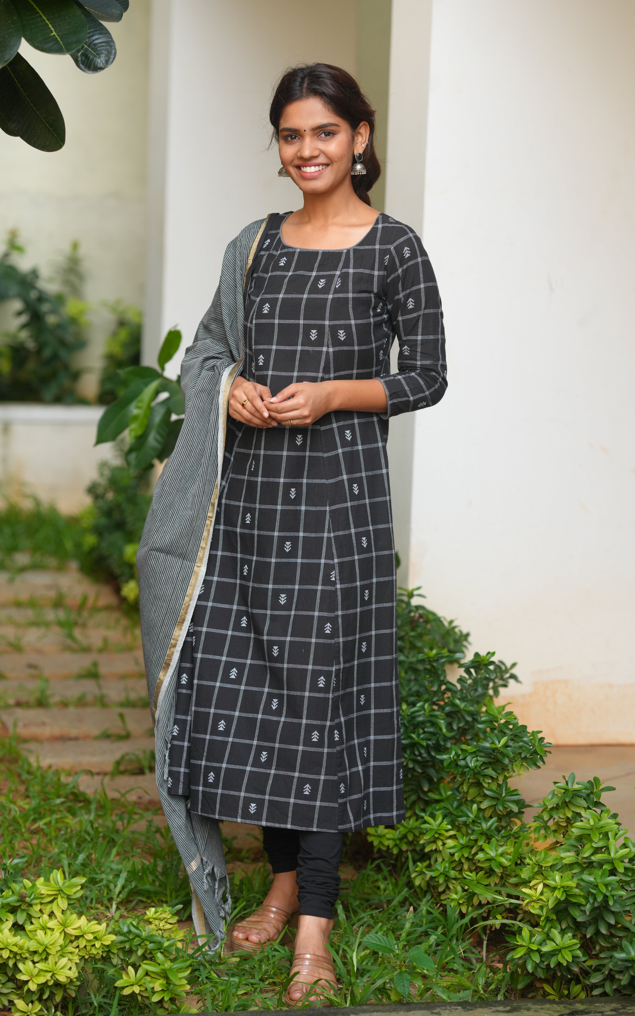 Jodi Simran Inspired 17 (Kurti+Dupatta) KURTIS instore