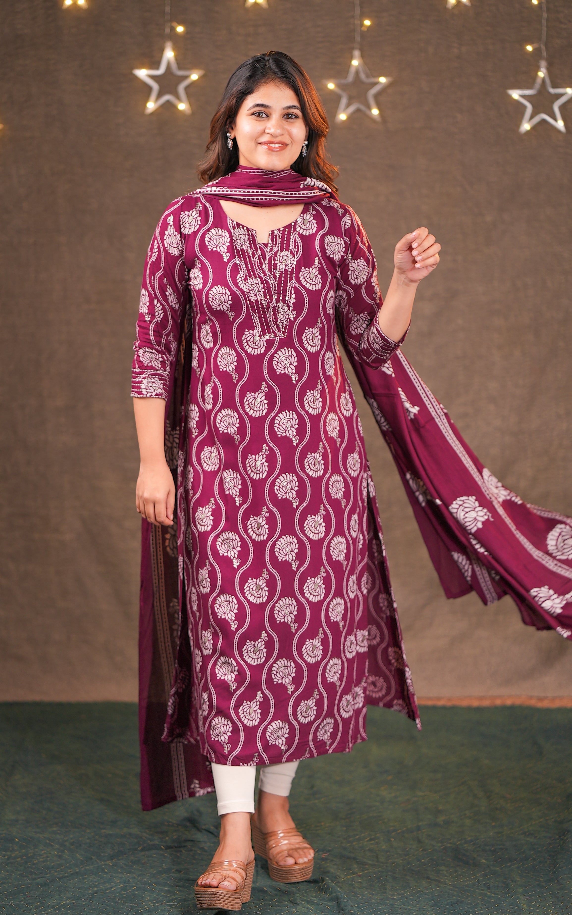 Bhavina C (Kurti+Dupatta)