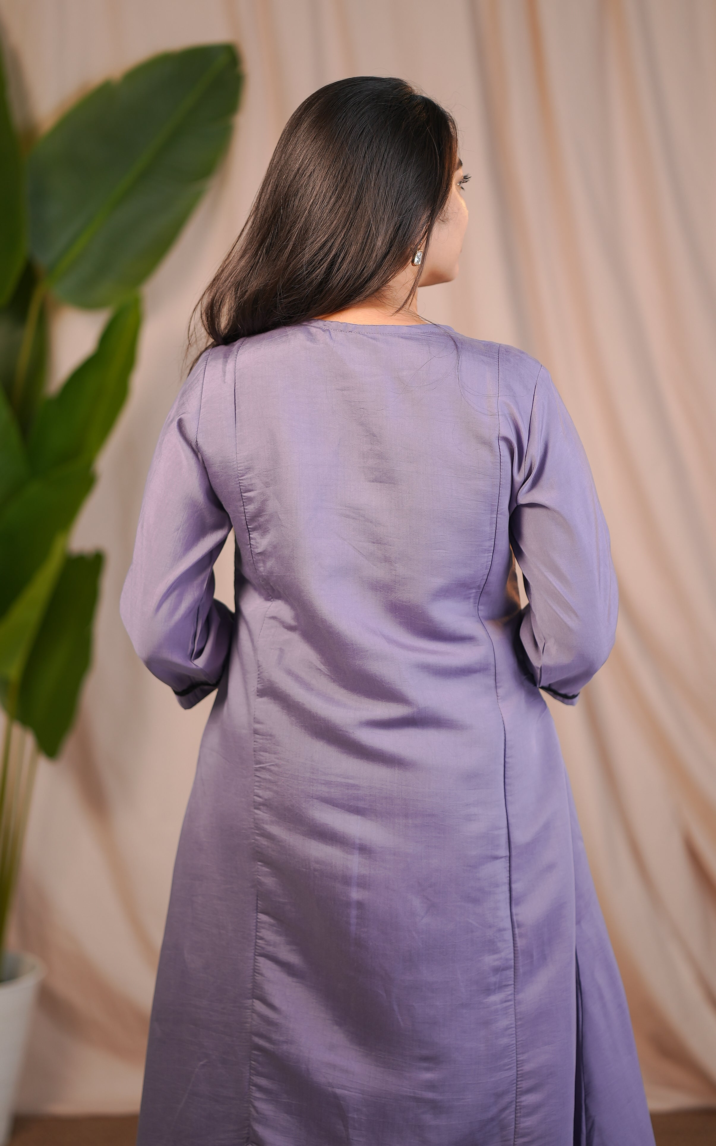 Meenvizhi B (Kurti+Dupatta)