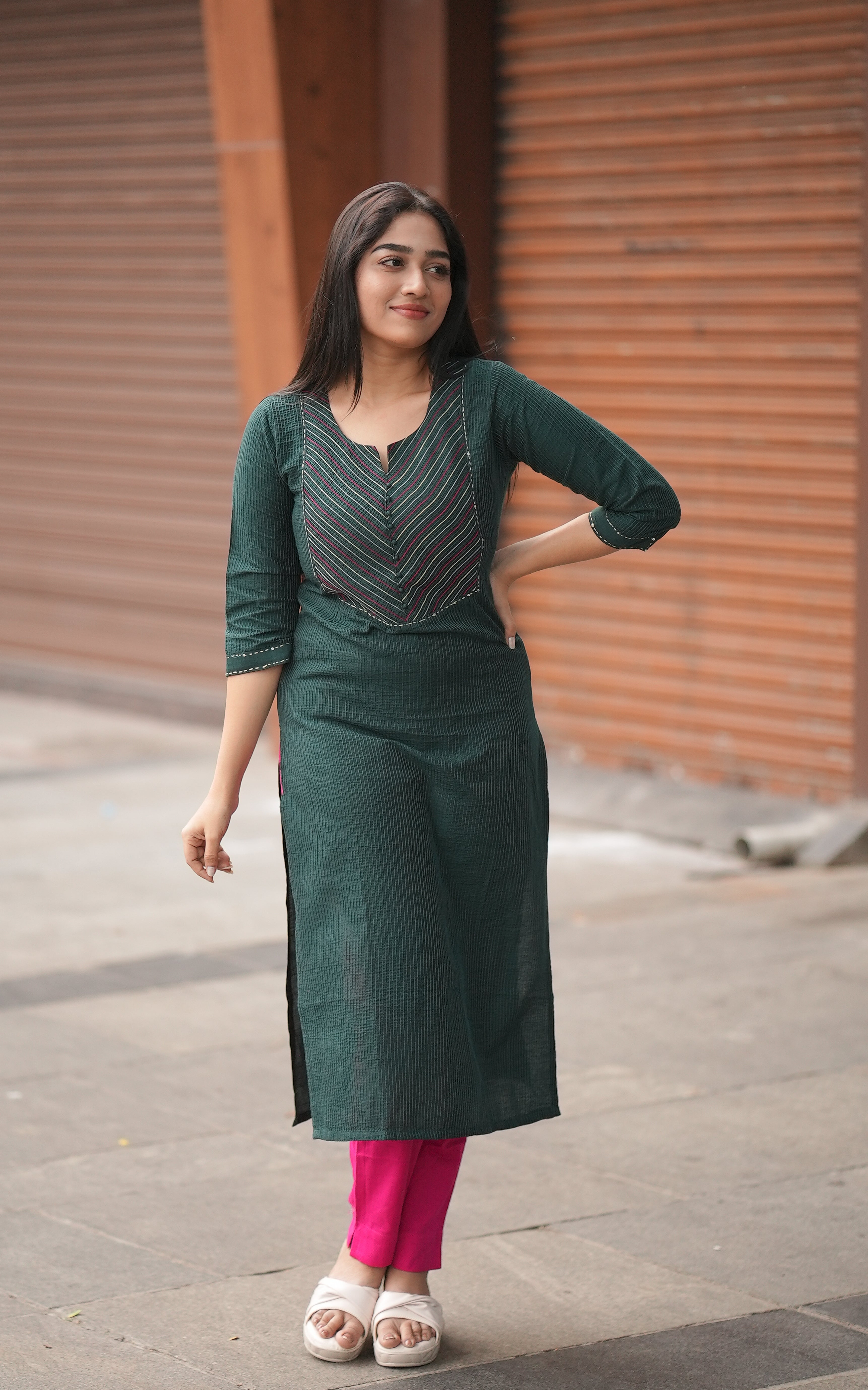Red & Black Leheriya Printed Straight Kurta With Tiered Skirt – DIVAWALK |  Online Shopping for Designer Jewellery, Clothing, Handbags in India