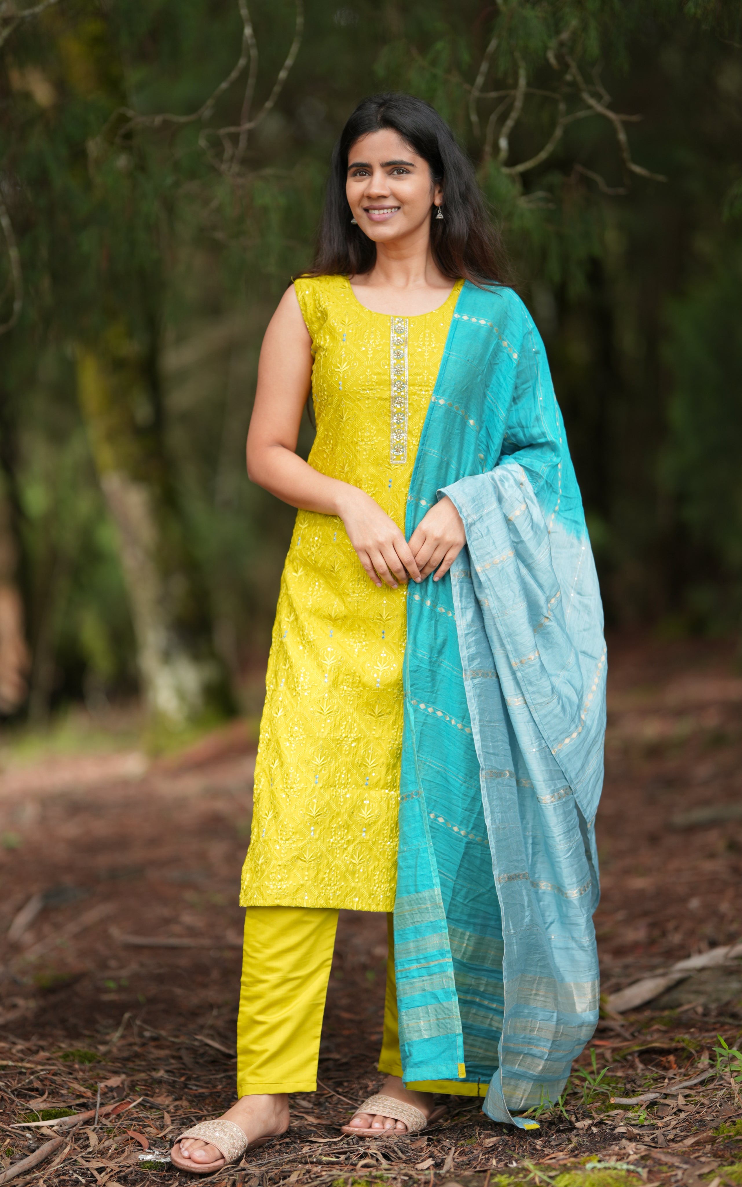 Maalini (Kurti+Pant+Dupatta)