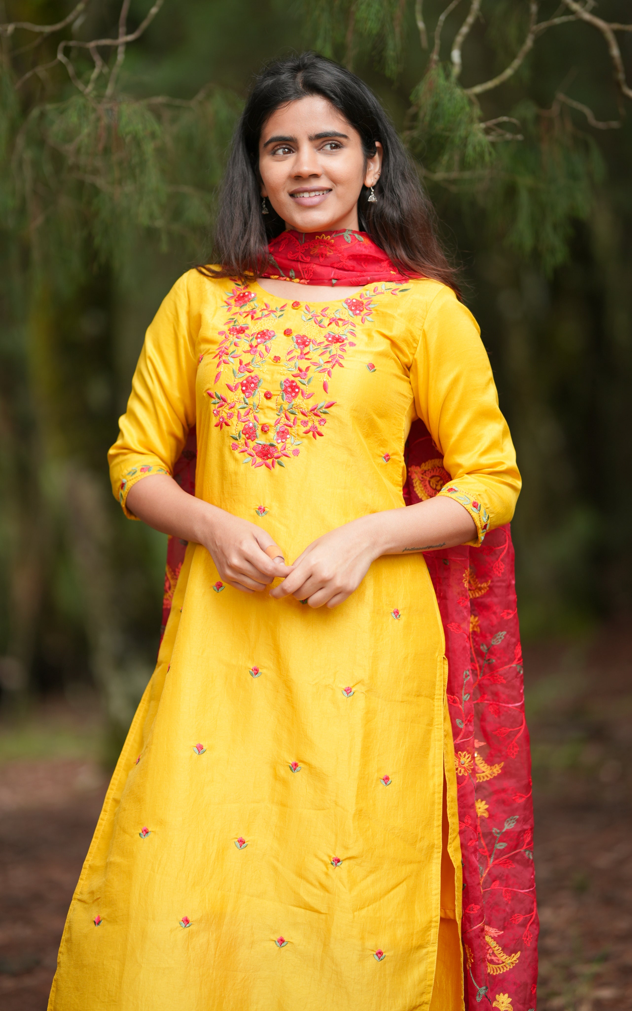 Madhavi Yellow (Kurti+Dupatta)