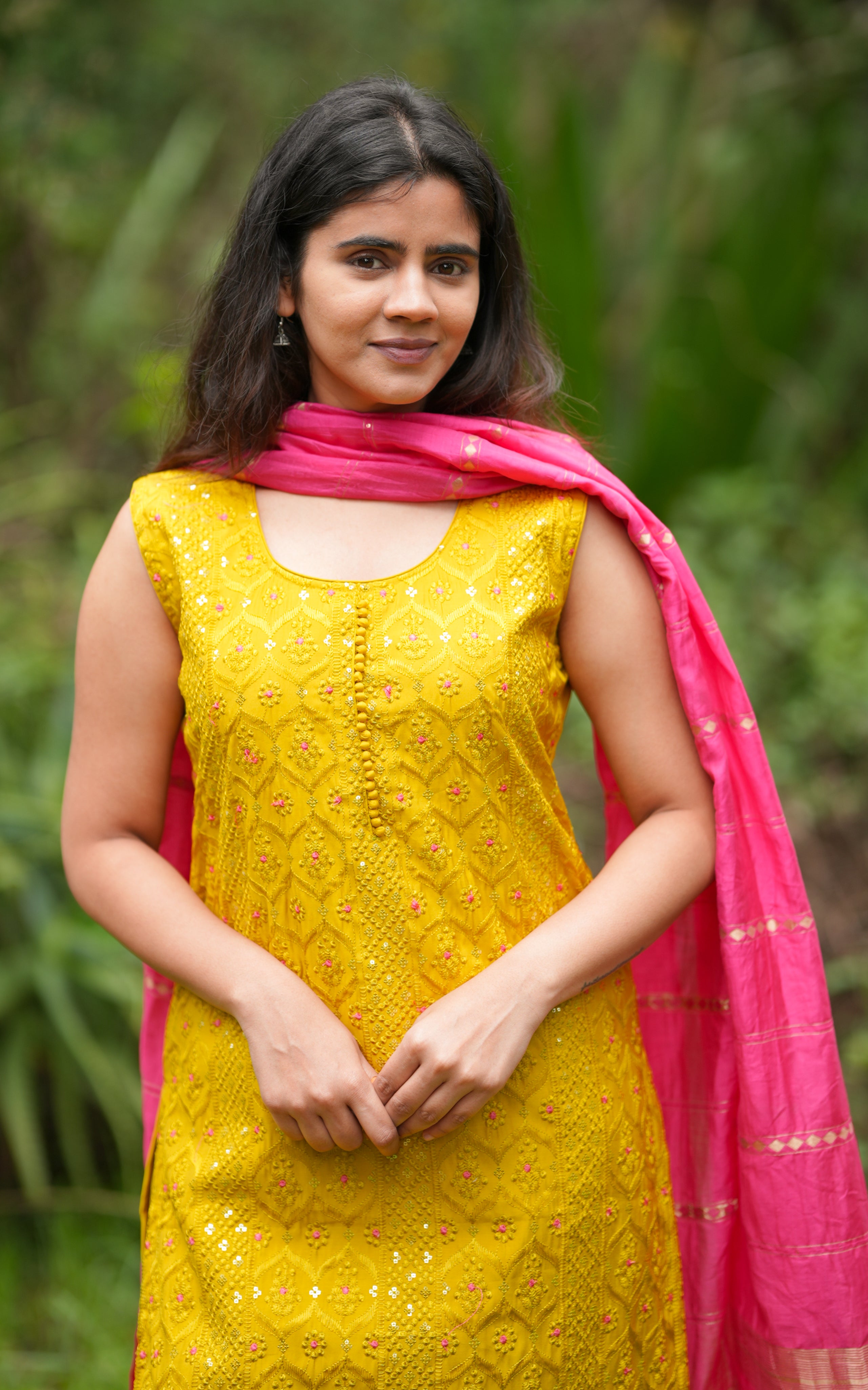 Akshita (Kurti+Pant+Dupatta)