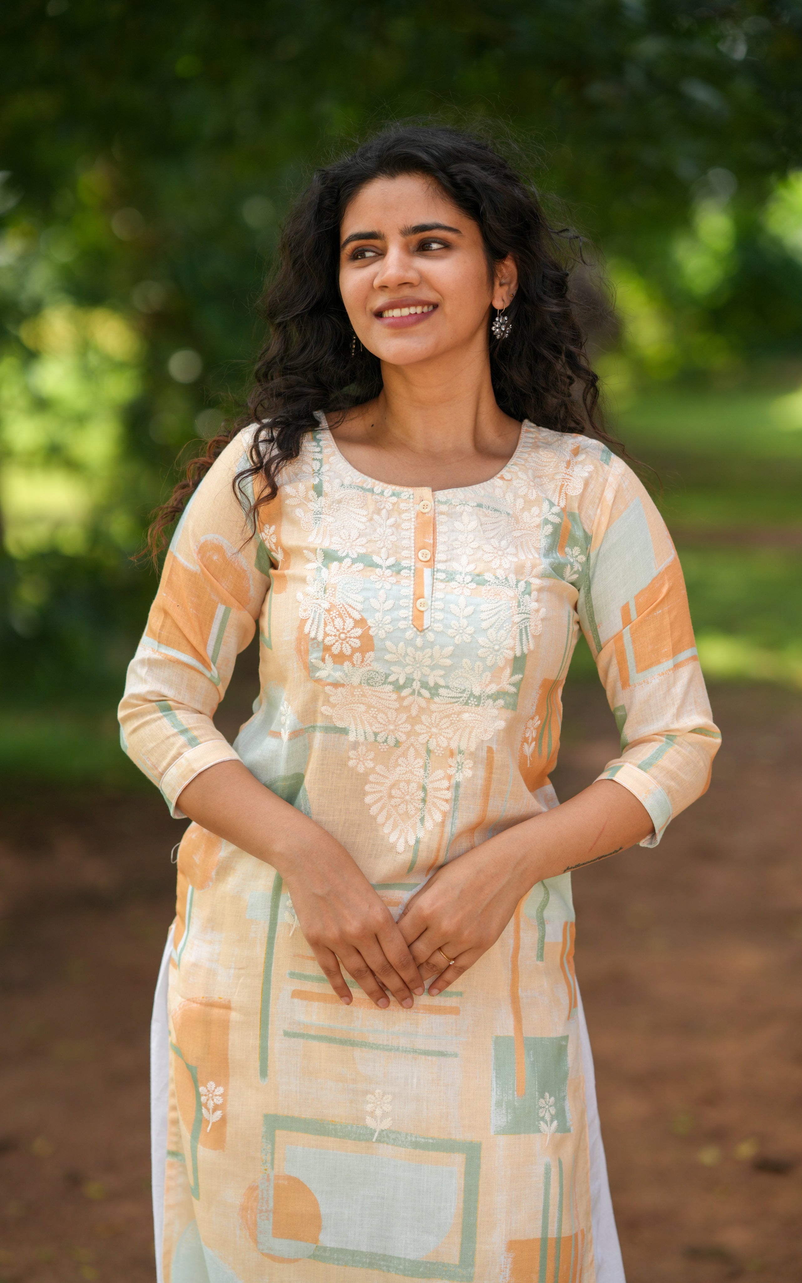 Amudhavalli