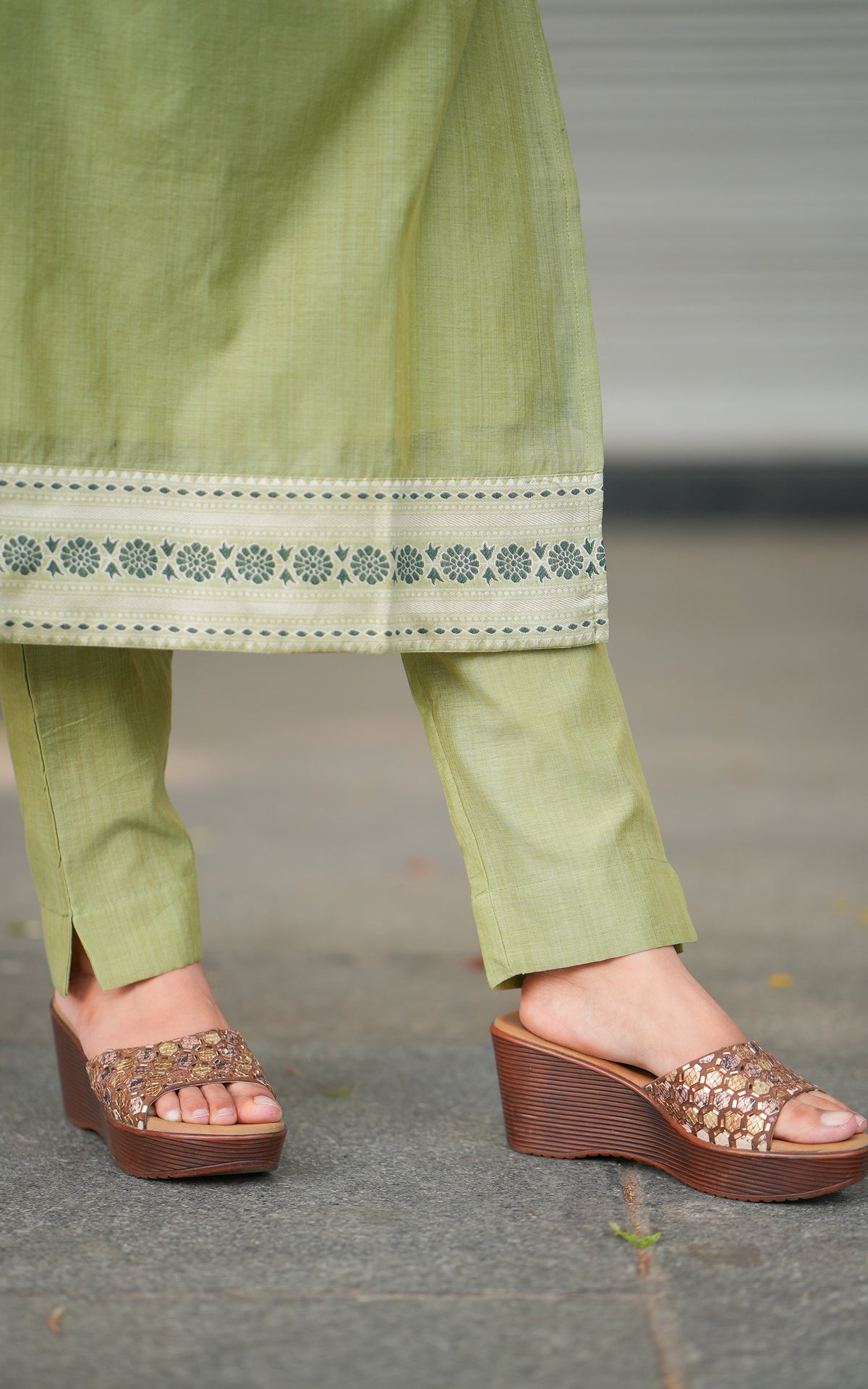 Sudharani (Kurti+Pant+Dupatta)
