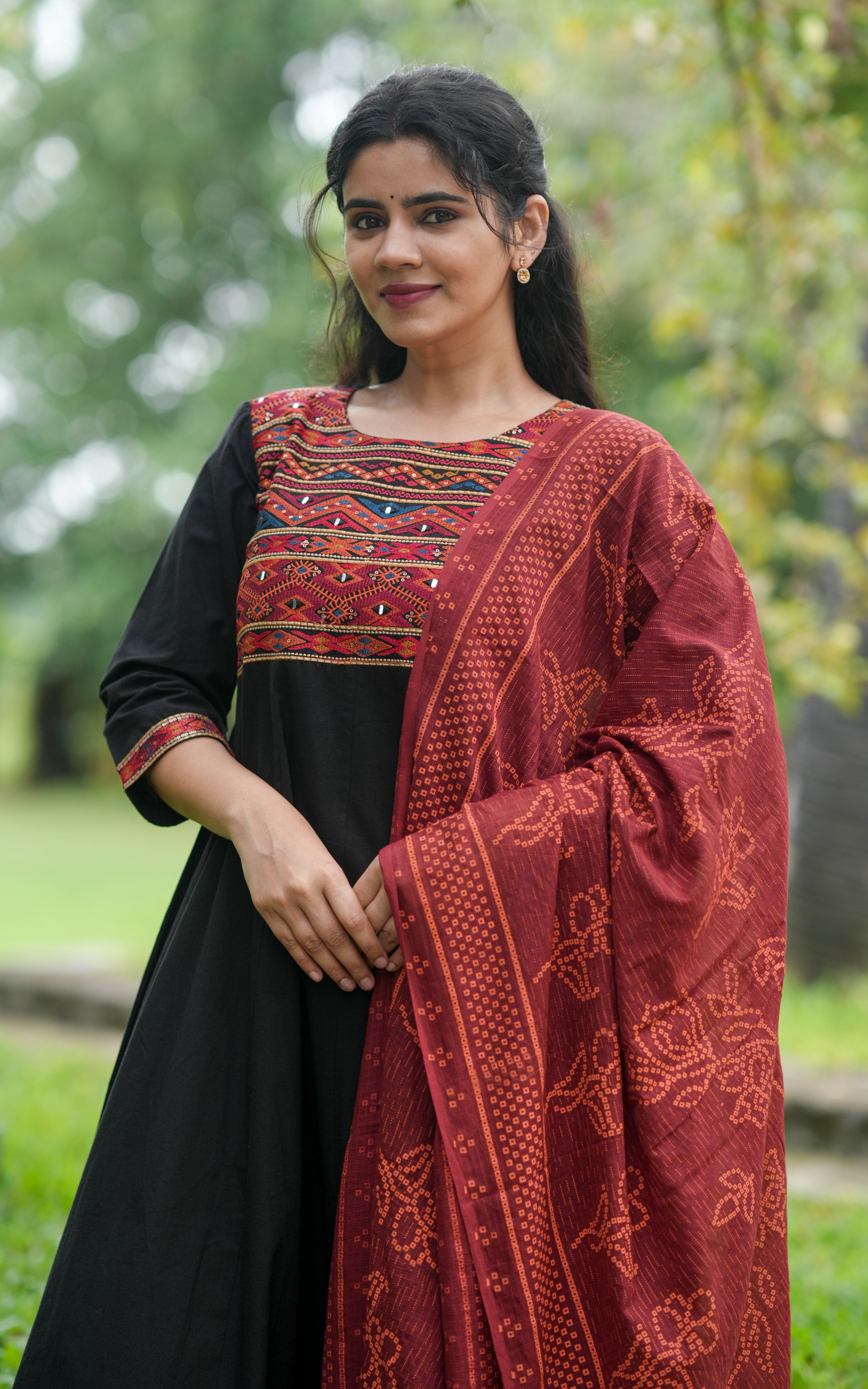 Poongkodi Black (Kurti+Dupatta)