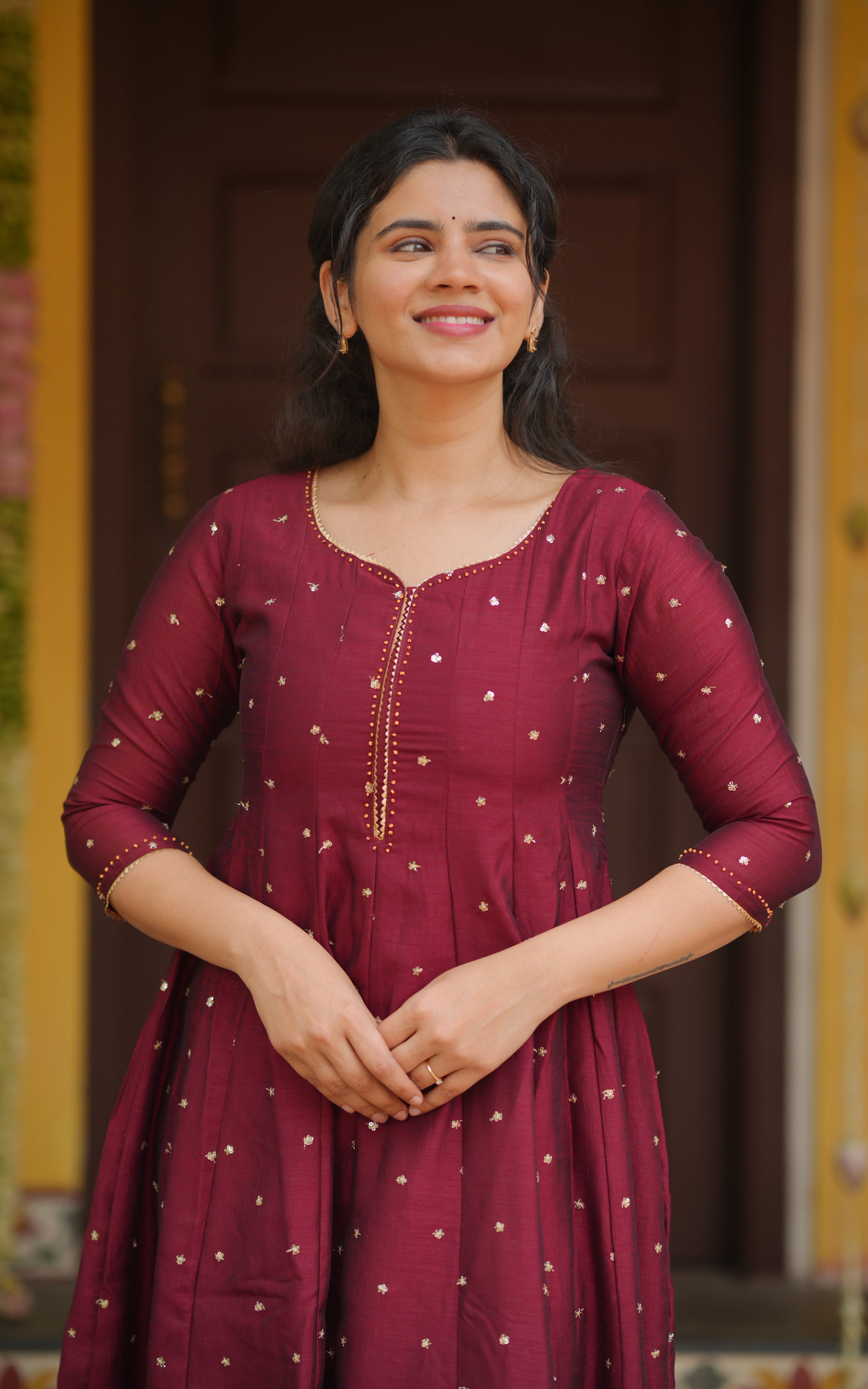 Ashika Burgundy