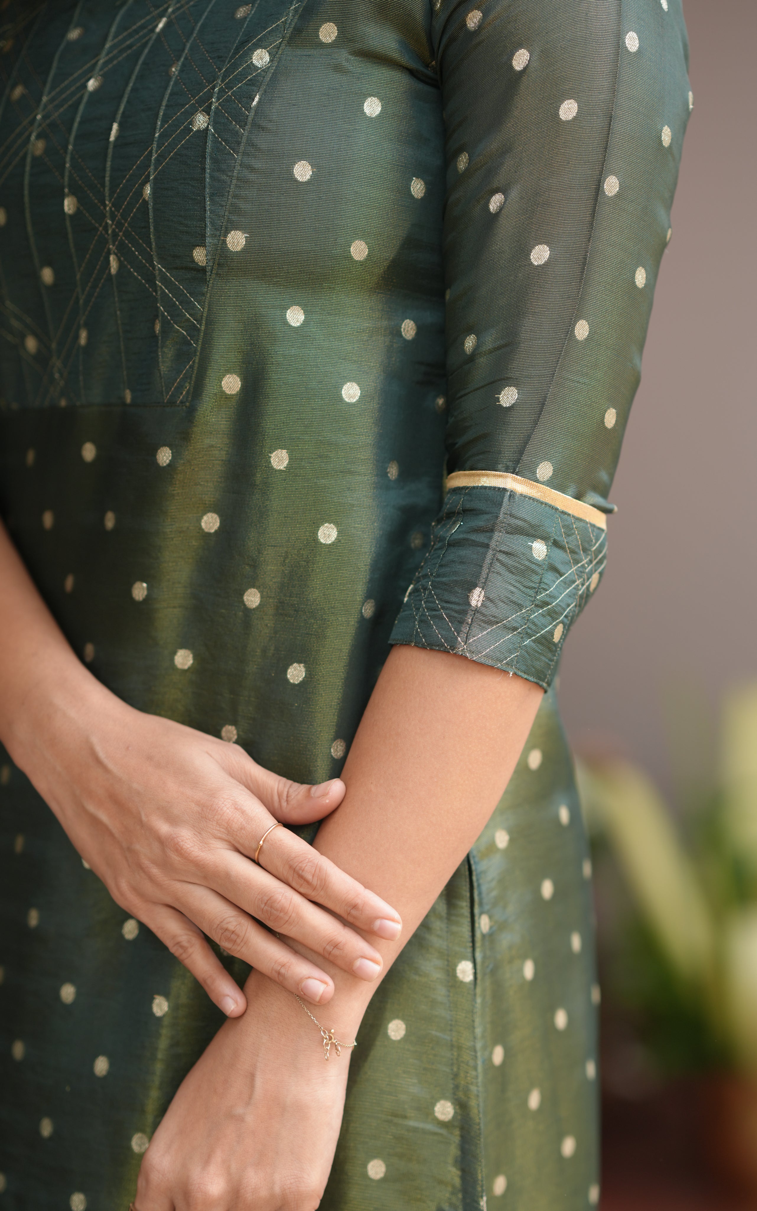 Subanjali Olive Green