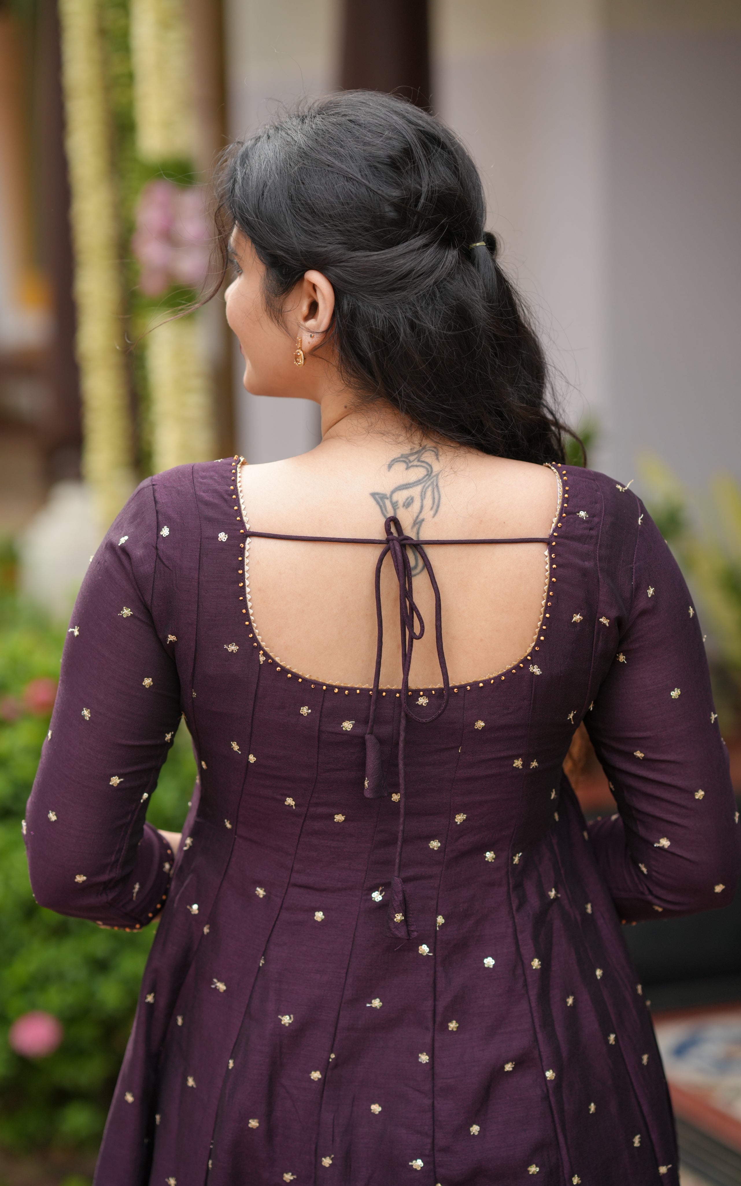 Ashika Maroon