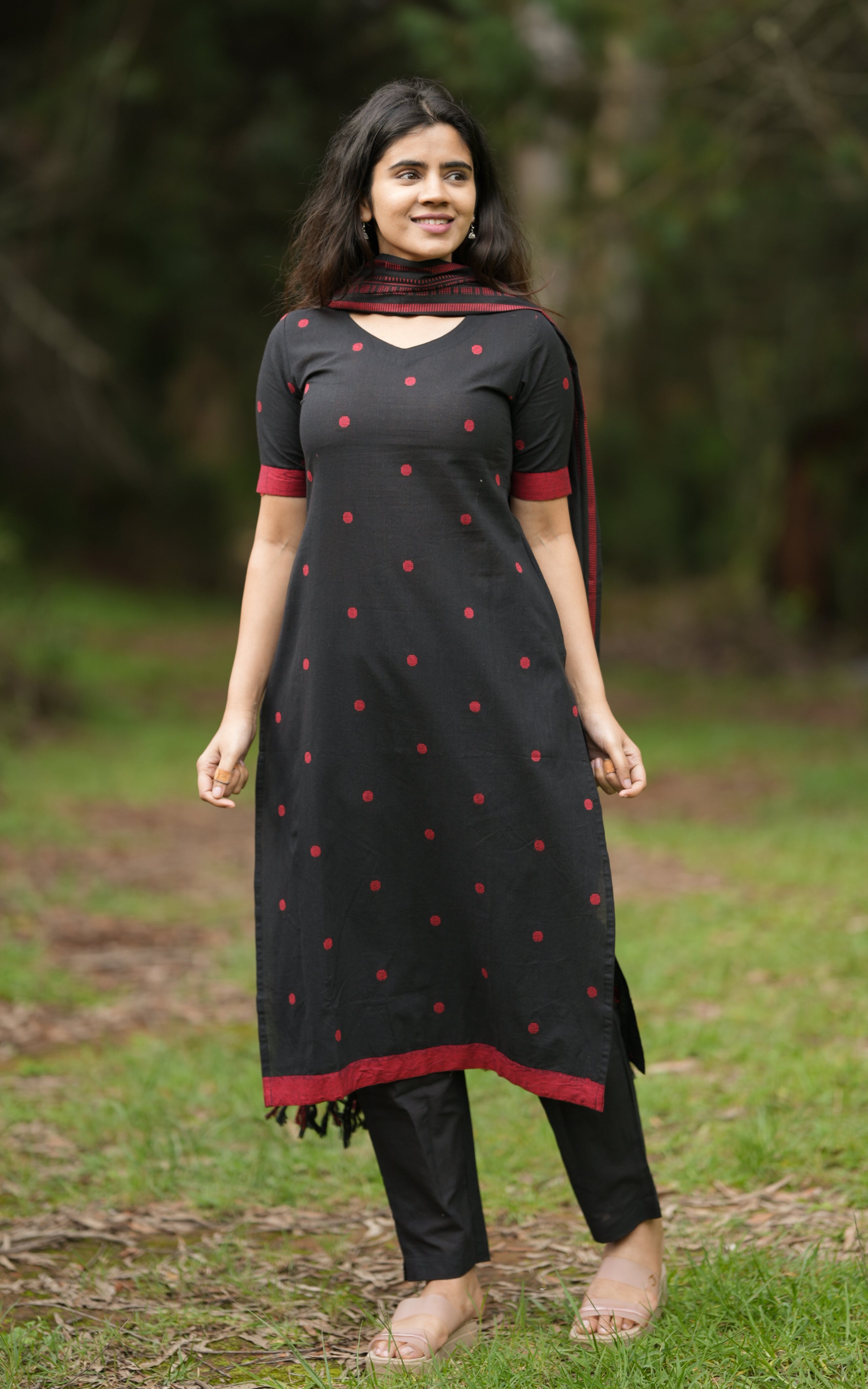 Rupashri Black Kurti Pant Dupatta