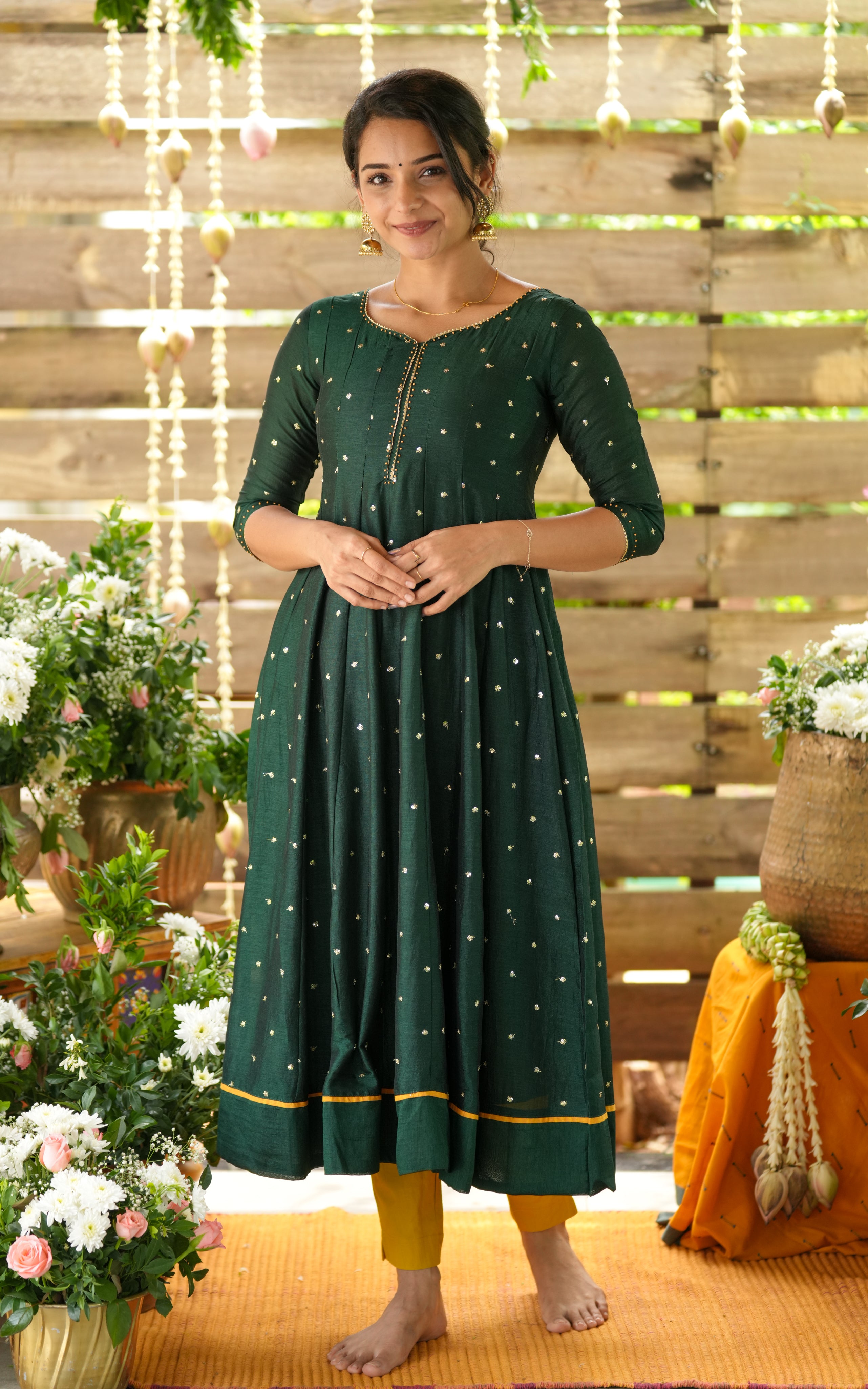Ashika Bottle Green