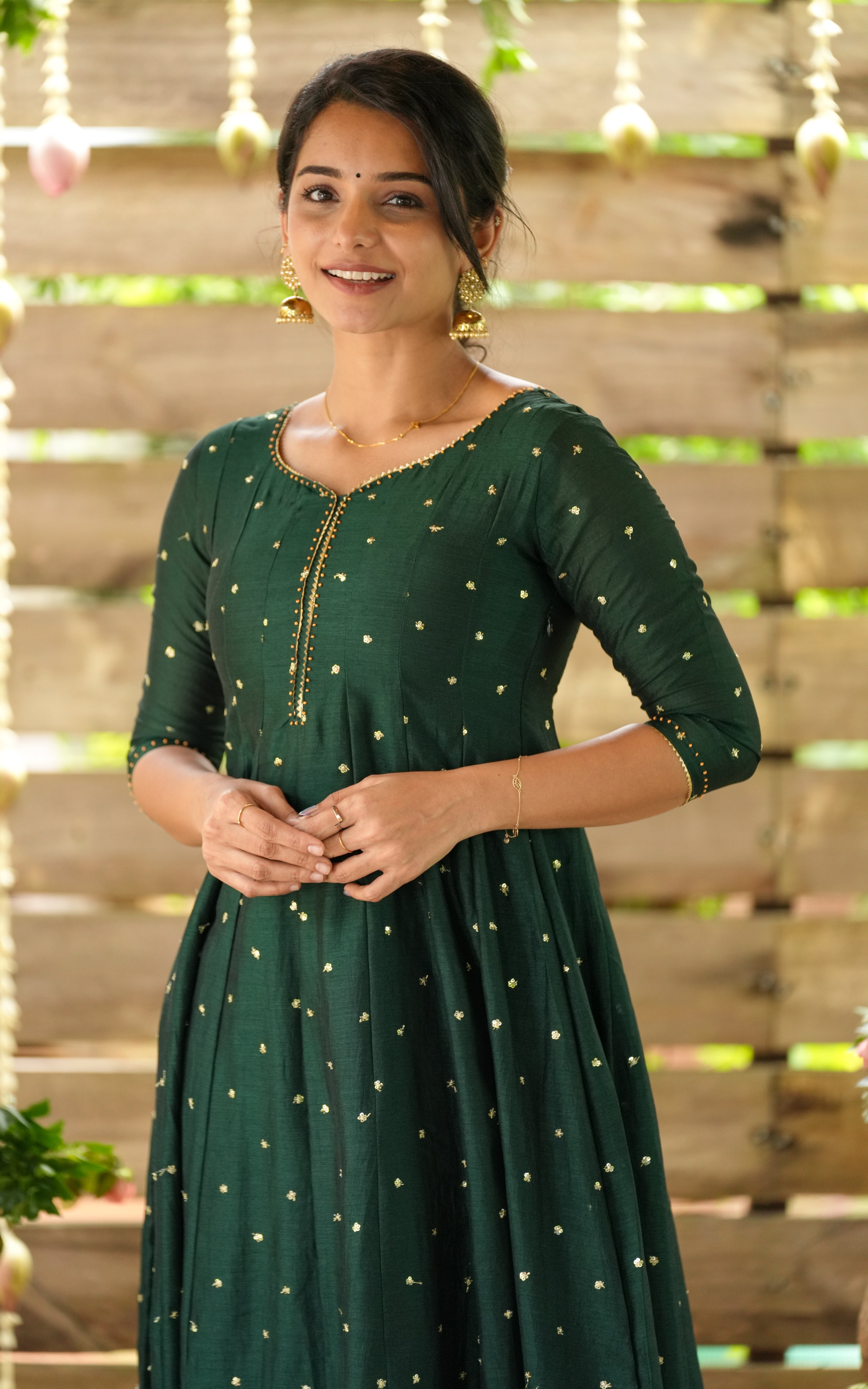 Ashika Bottle Green