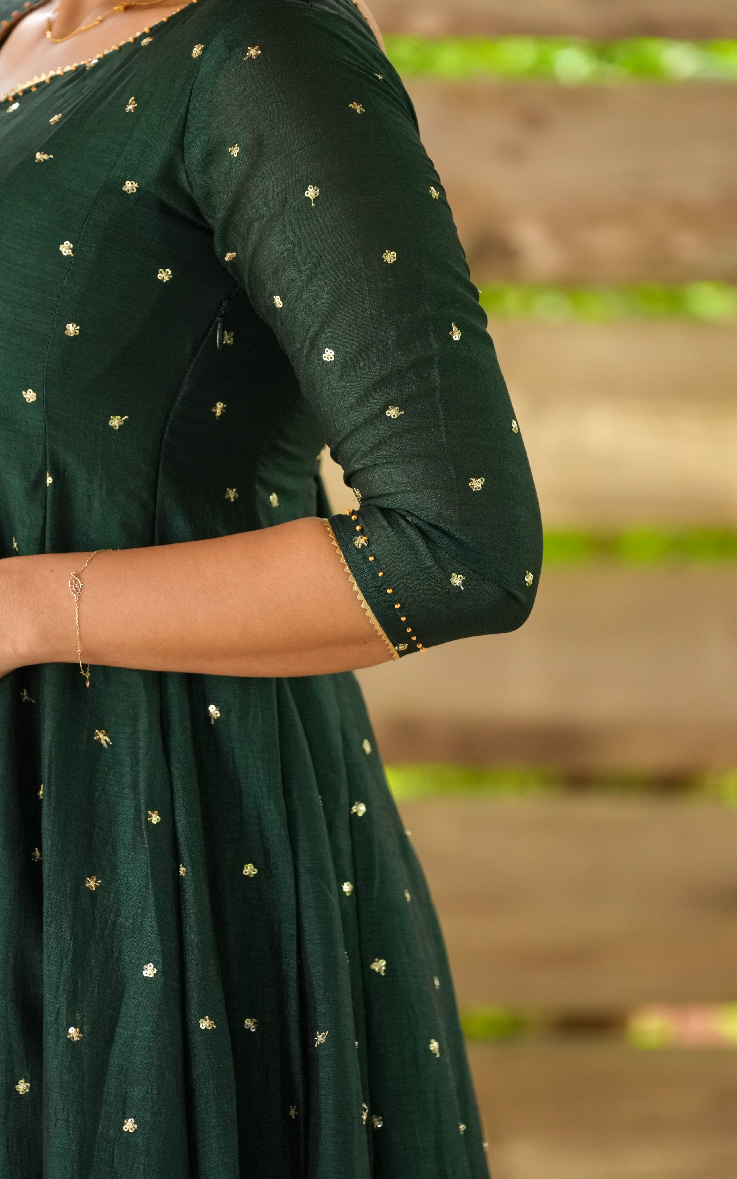 Ashika Bottle Green