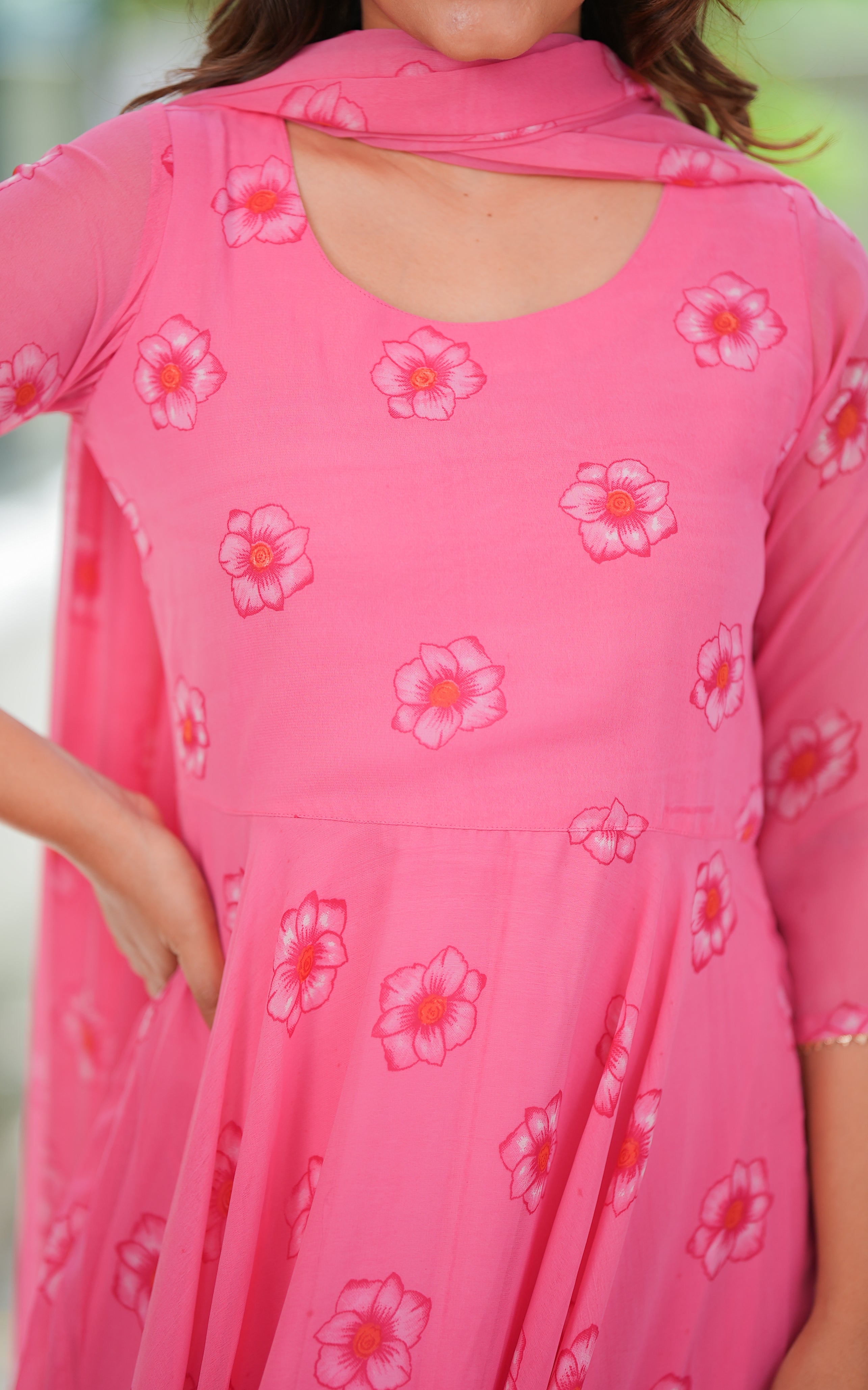 Pon Tharigai Pink H (Kurti+Dupatta)