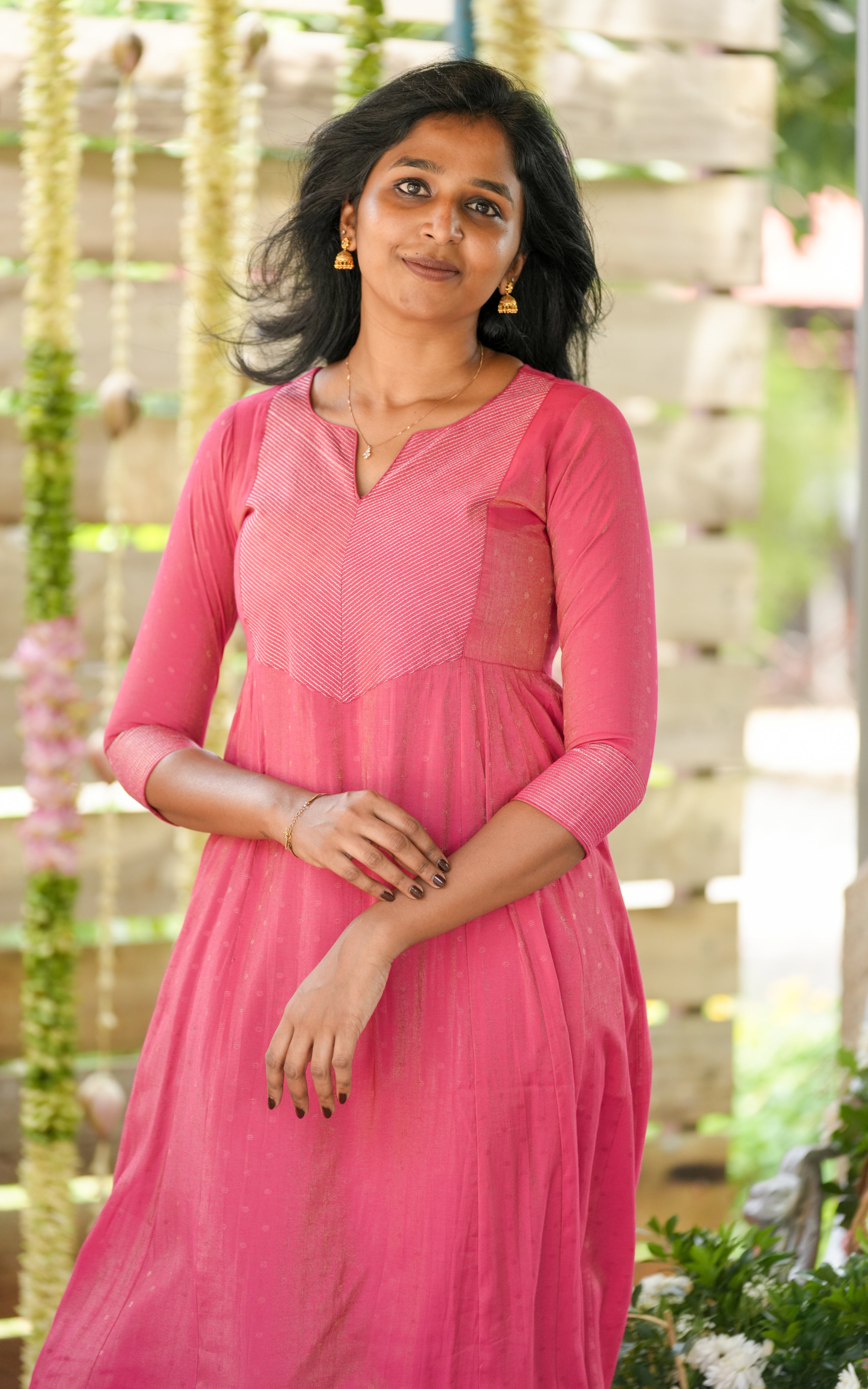 Avni Pink