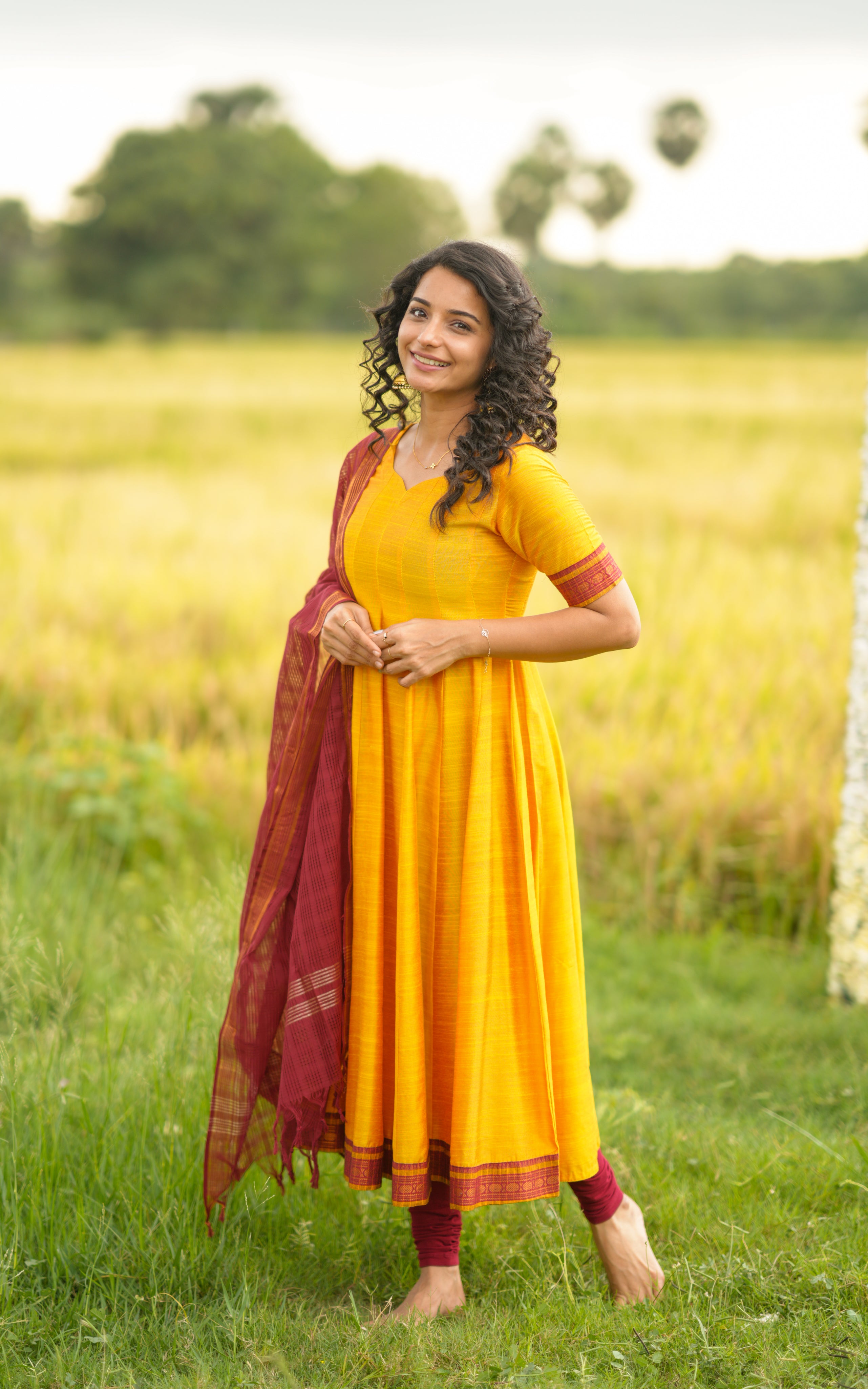 Valayapathi (Kurti+Dupatta)