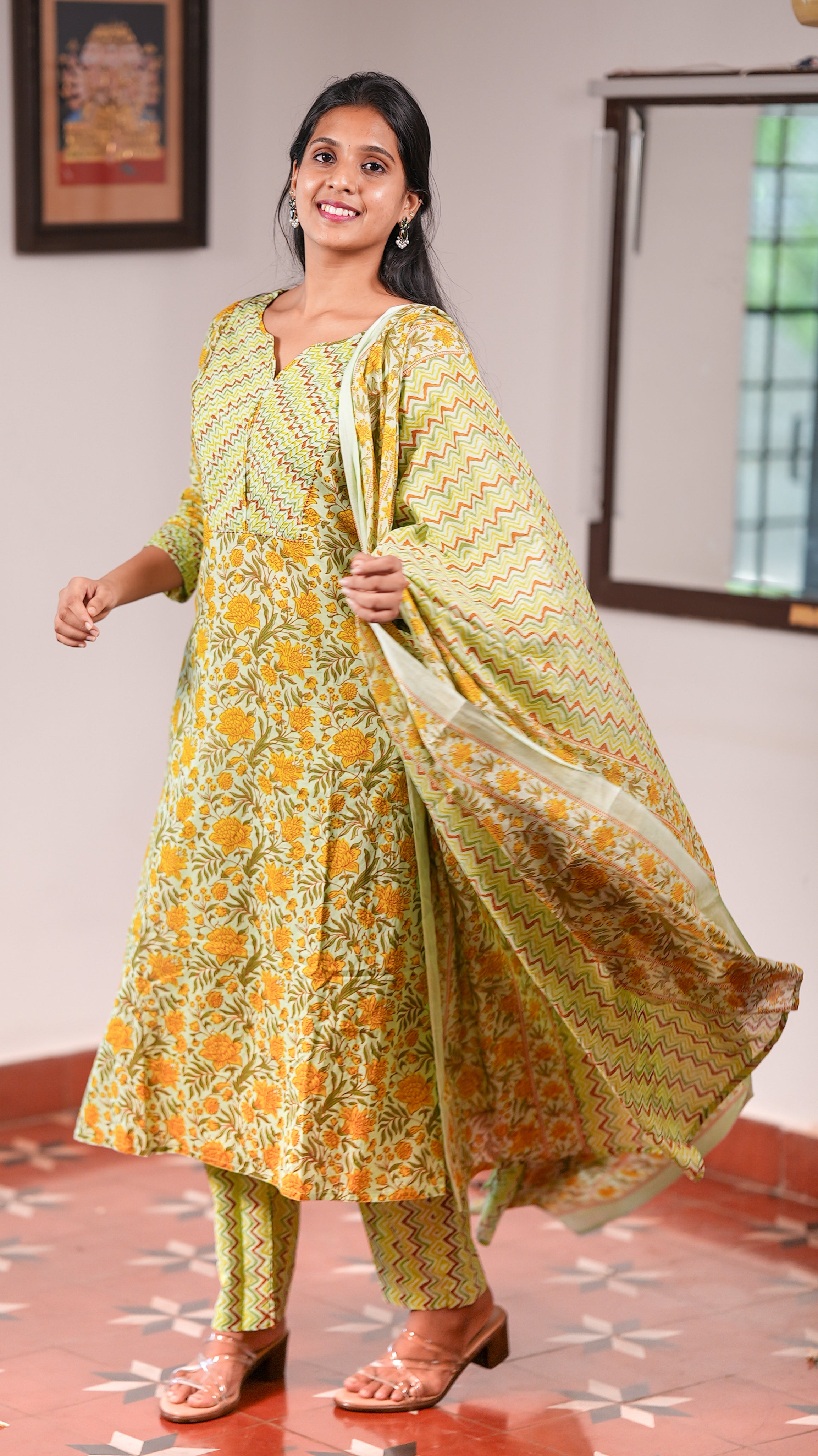 Hashini C (Kurti+Pant+Dupatta)