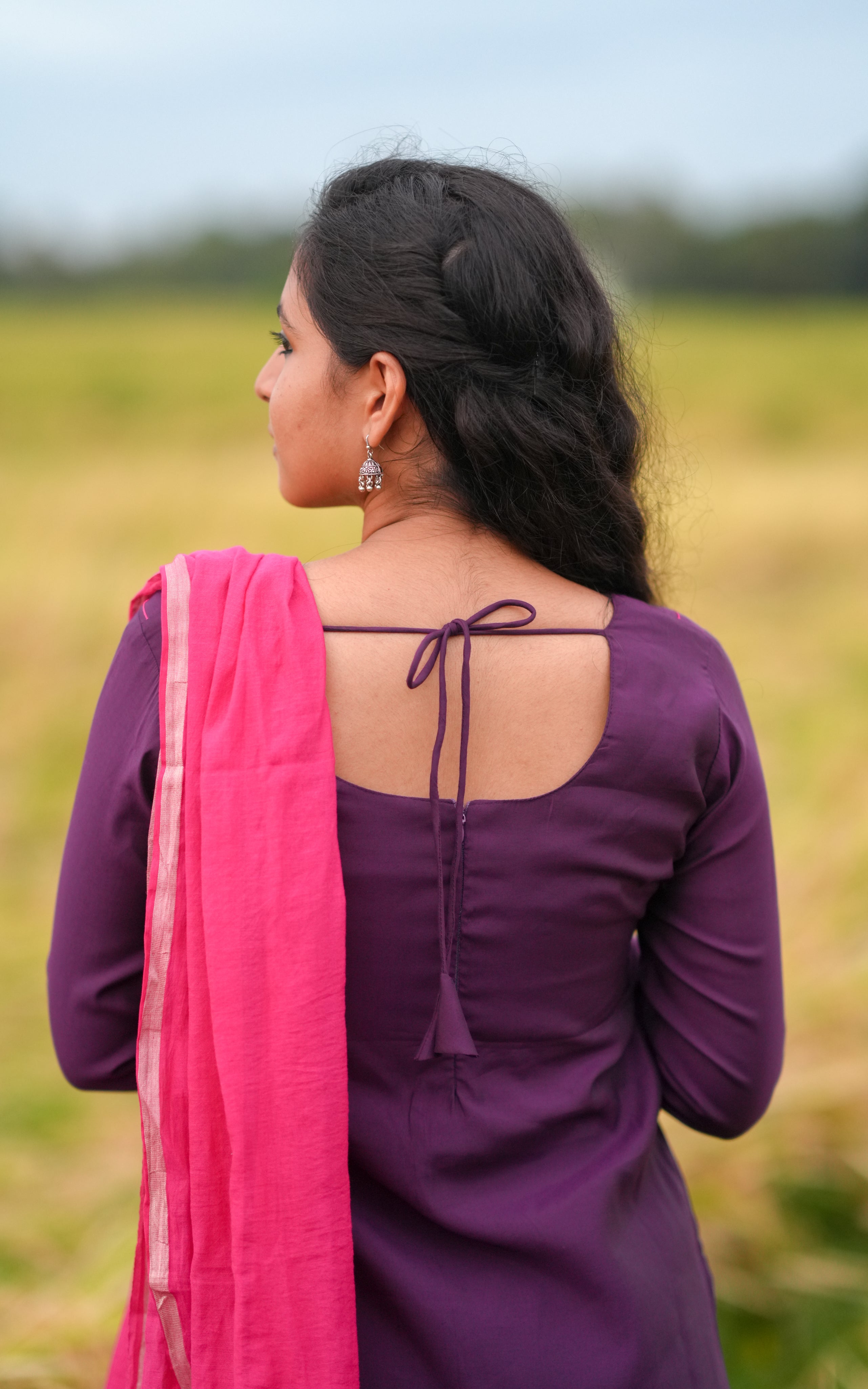 Yaaro En Nenjai (Kurti+Dupatta)