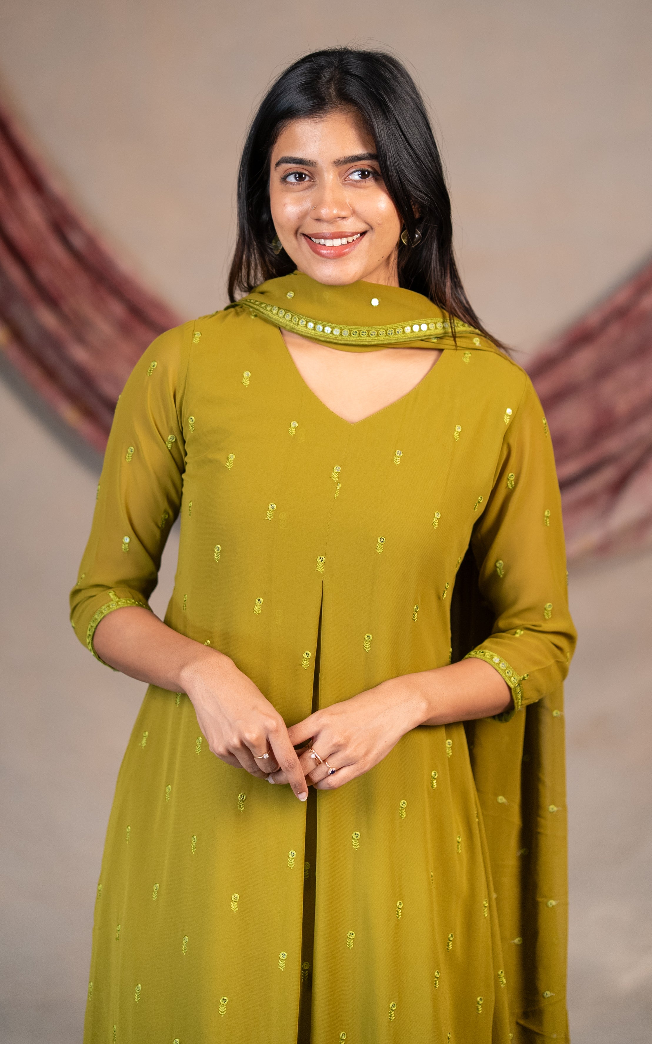 Yatra Mehandi Green (Kurti+Dupatta)
