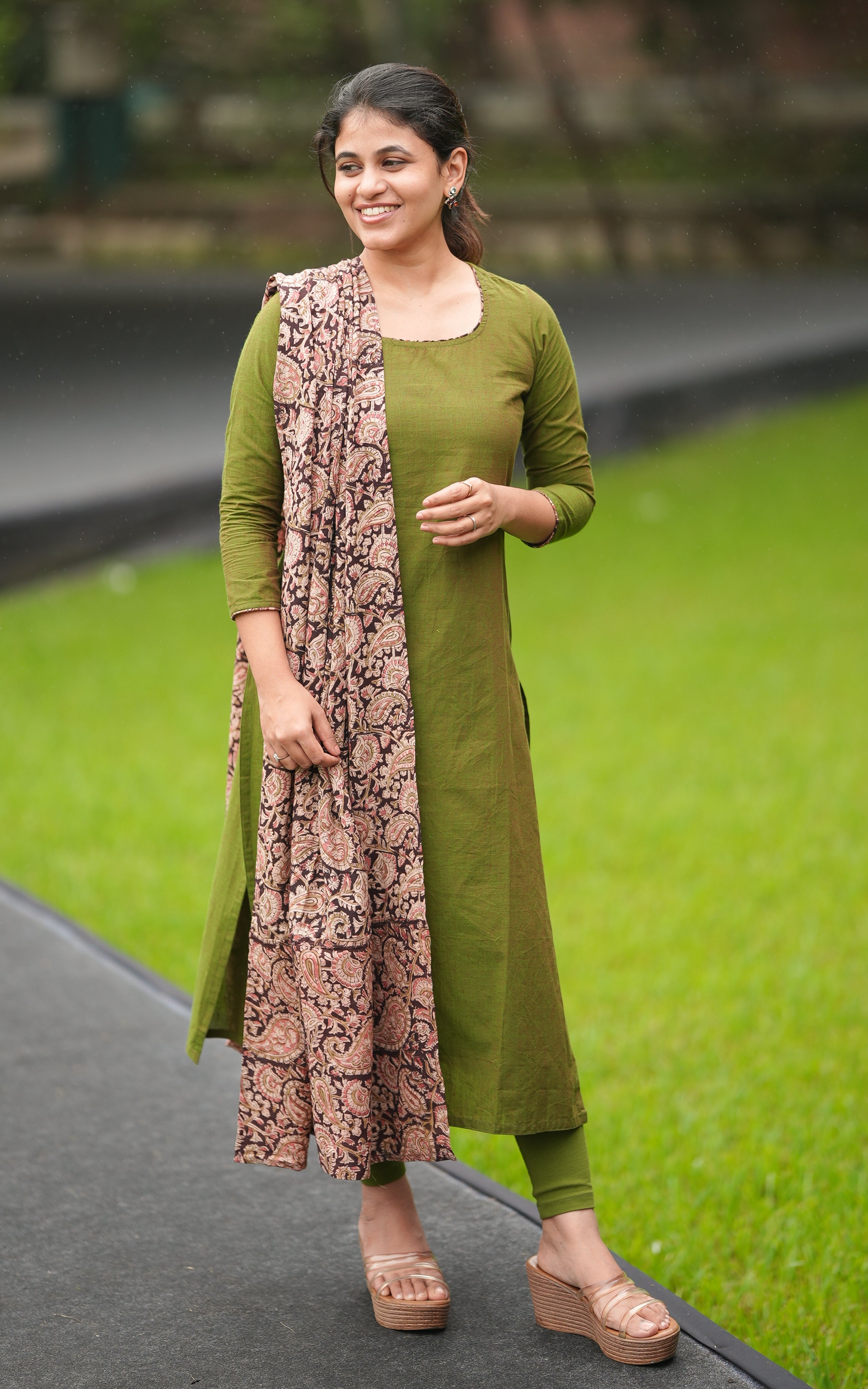 VTV Jessie Mehandi Green (Kurti+Dupatta) KURTIS instore