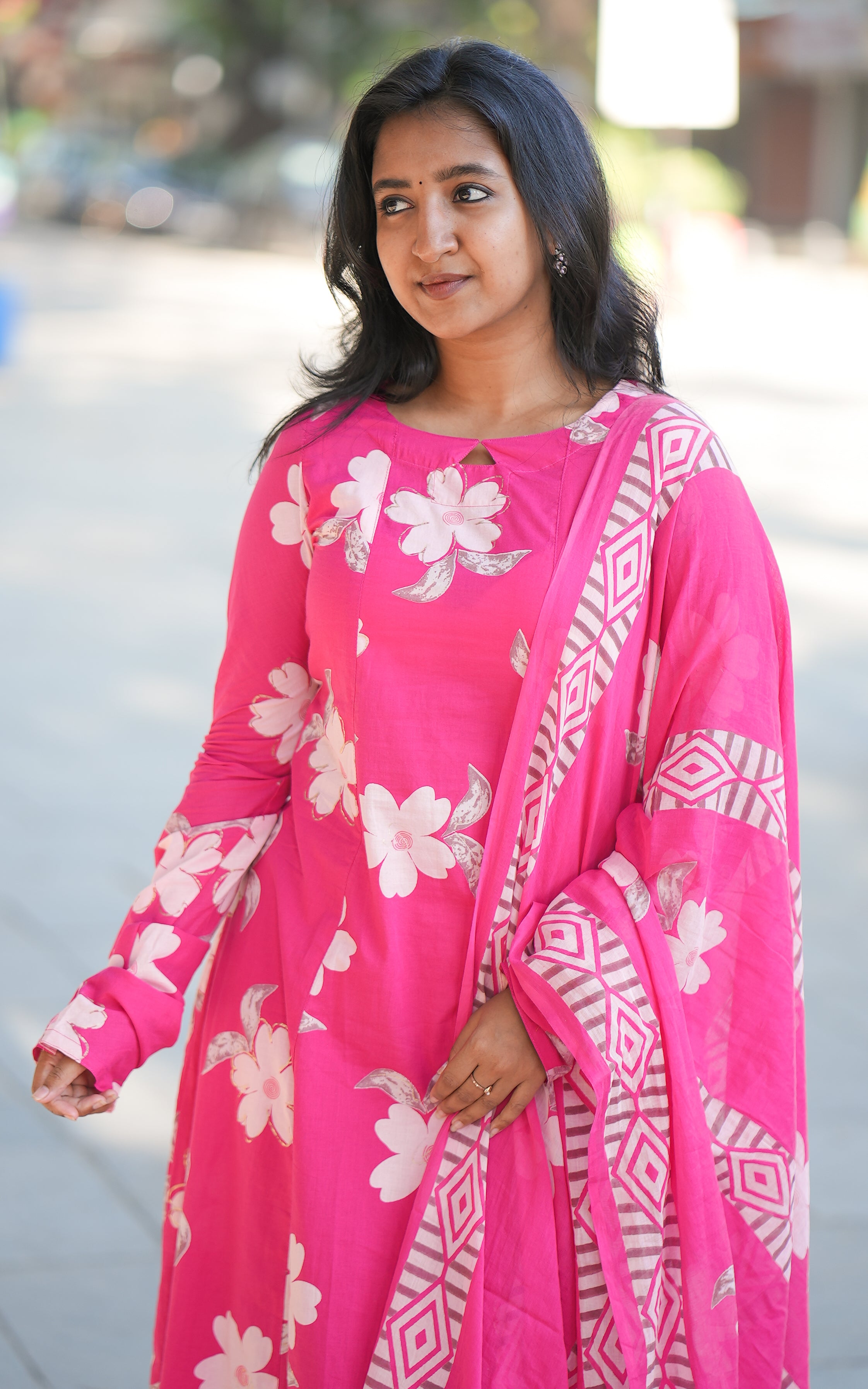 Etasha B (Kurti+Dupatta)