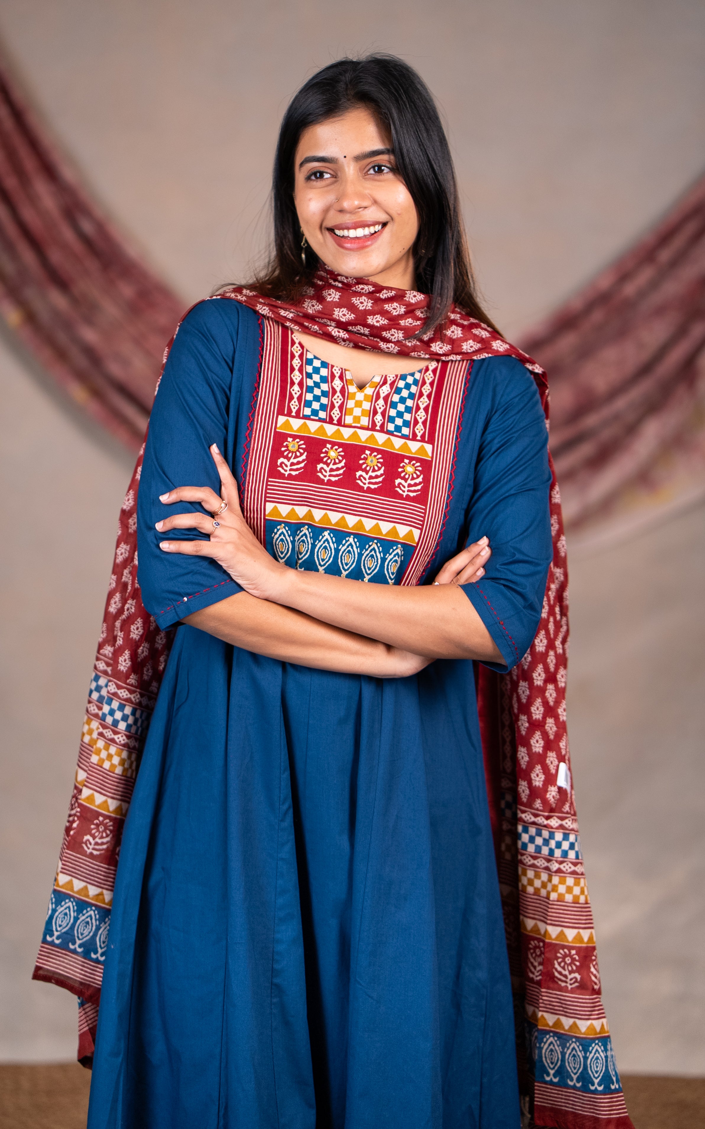 Mathiyazhagi Blue (Kurti+Dupatta)