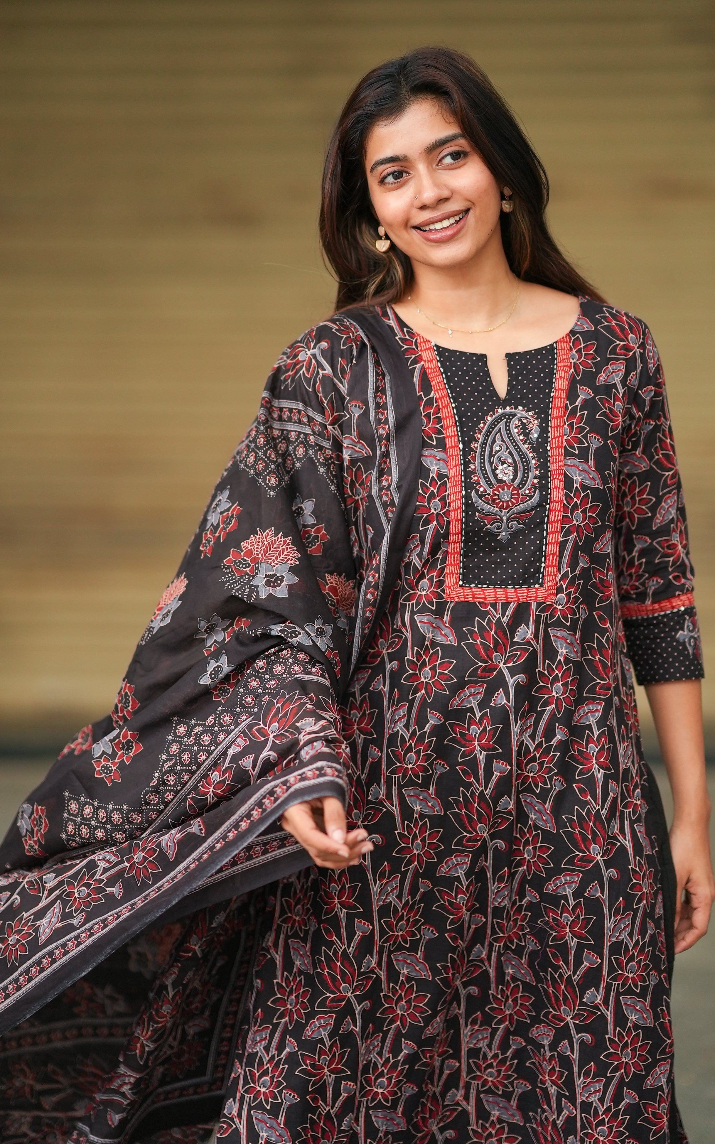 Swathi Black (Kurti+Pant+Dupatta)