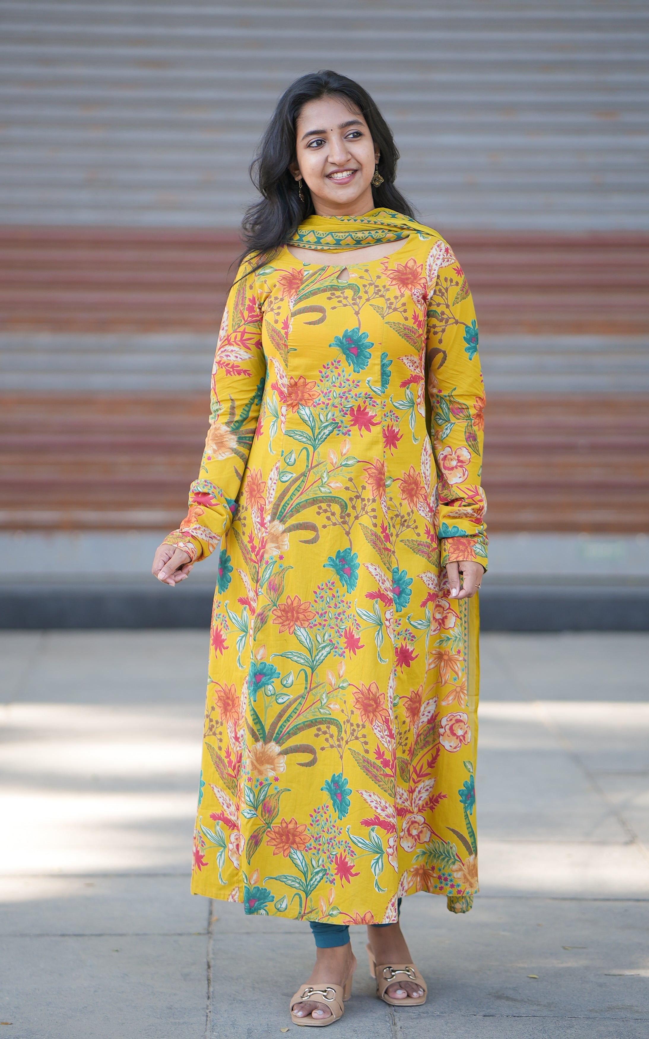 Hanima A (Kurti+Dupatta)