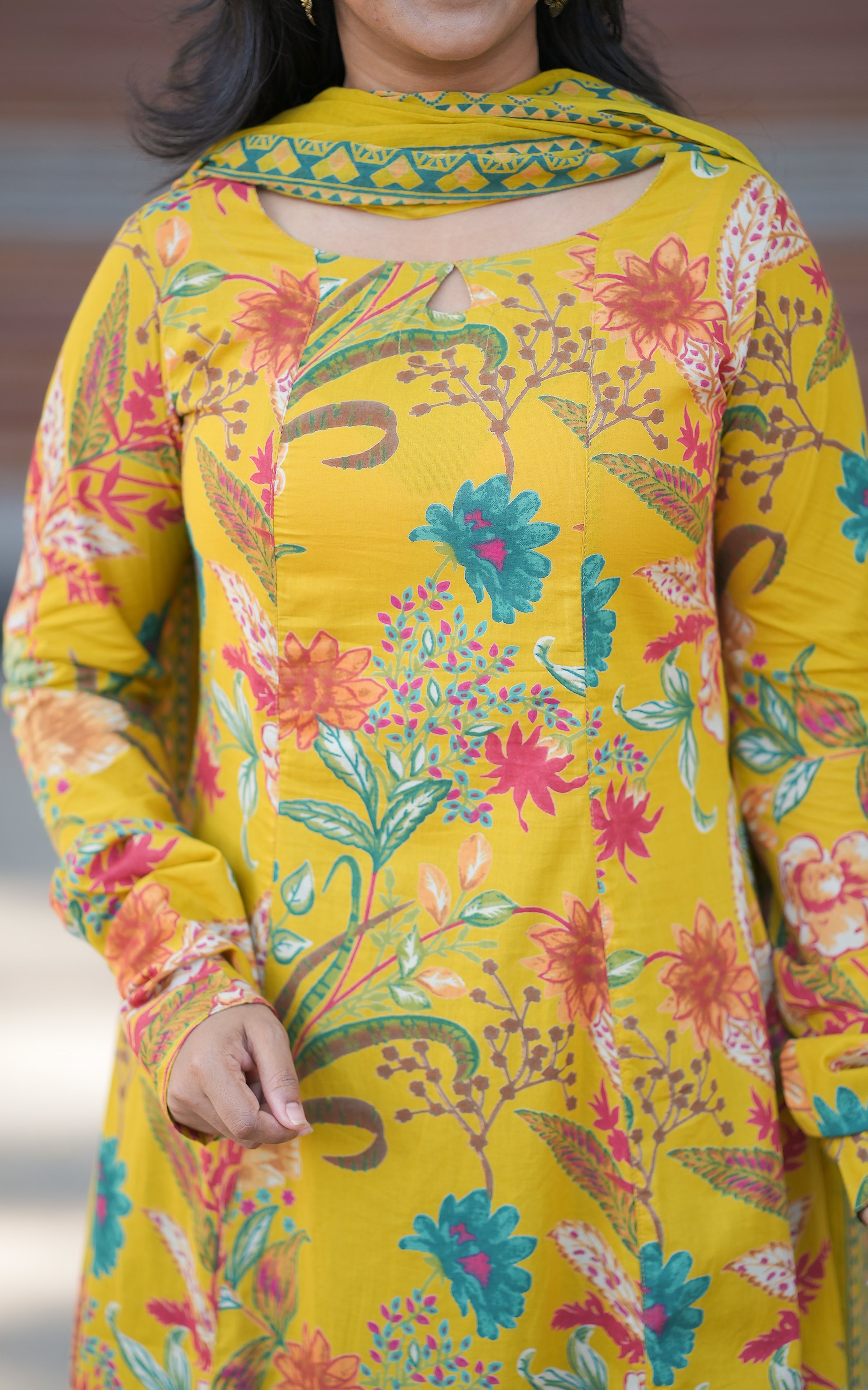 Hanima A (Kurti+Dupatta)