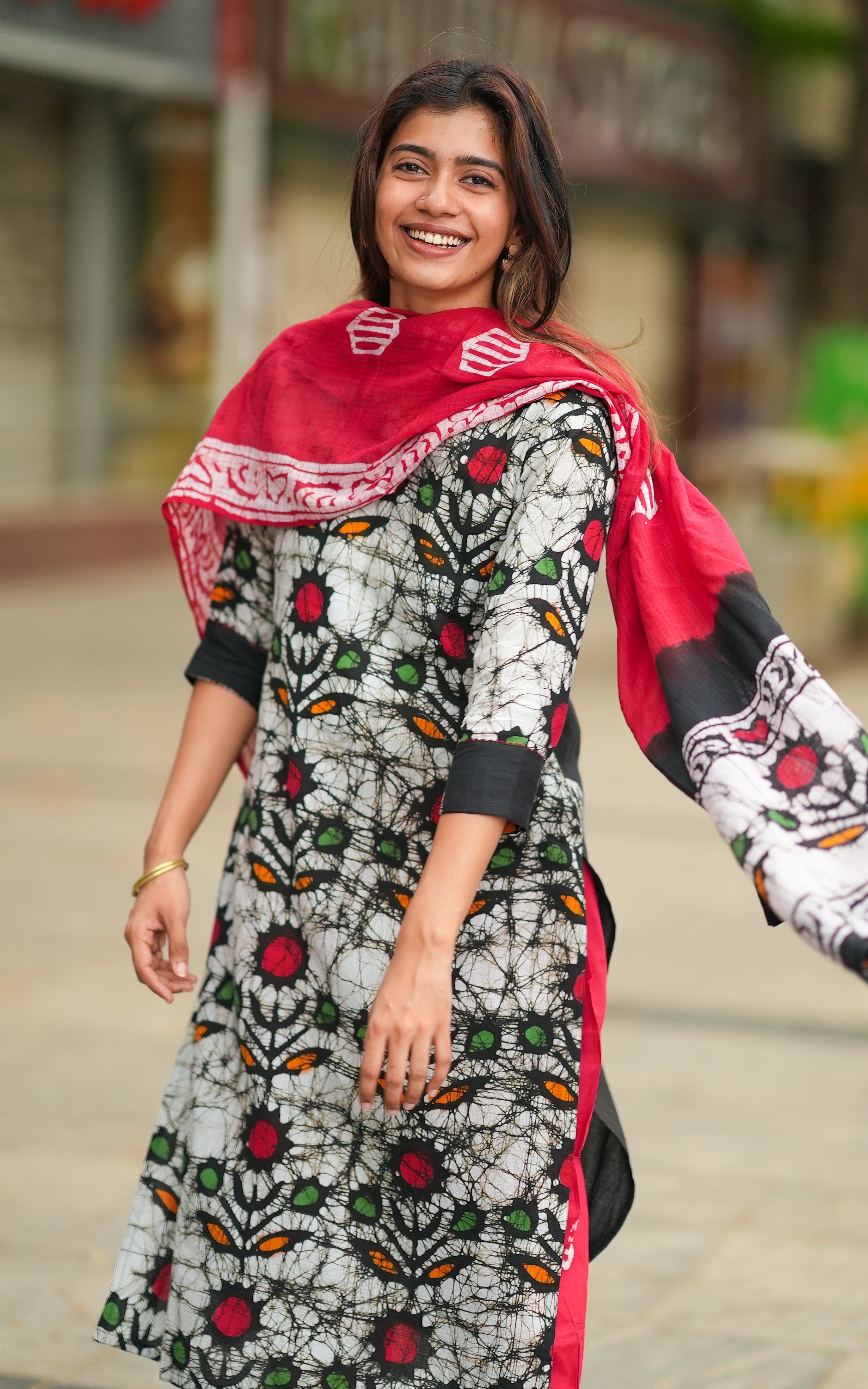 Pranika A (Kurti+Pant+Dupatta)