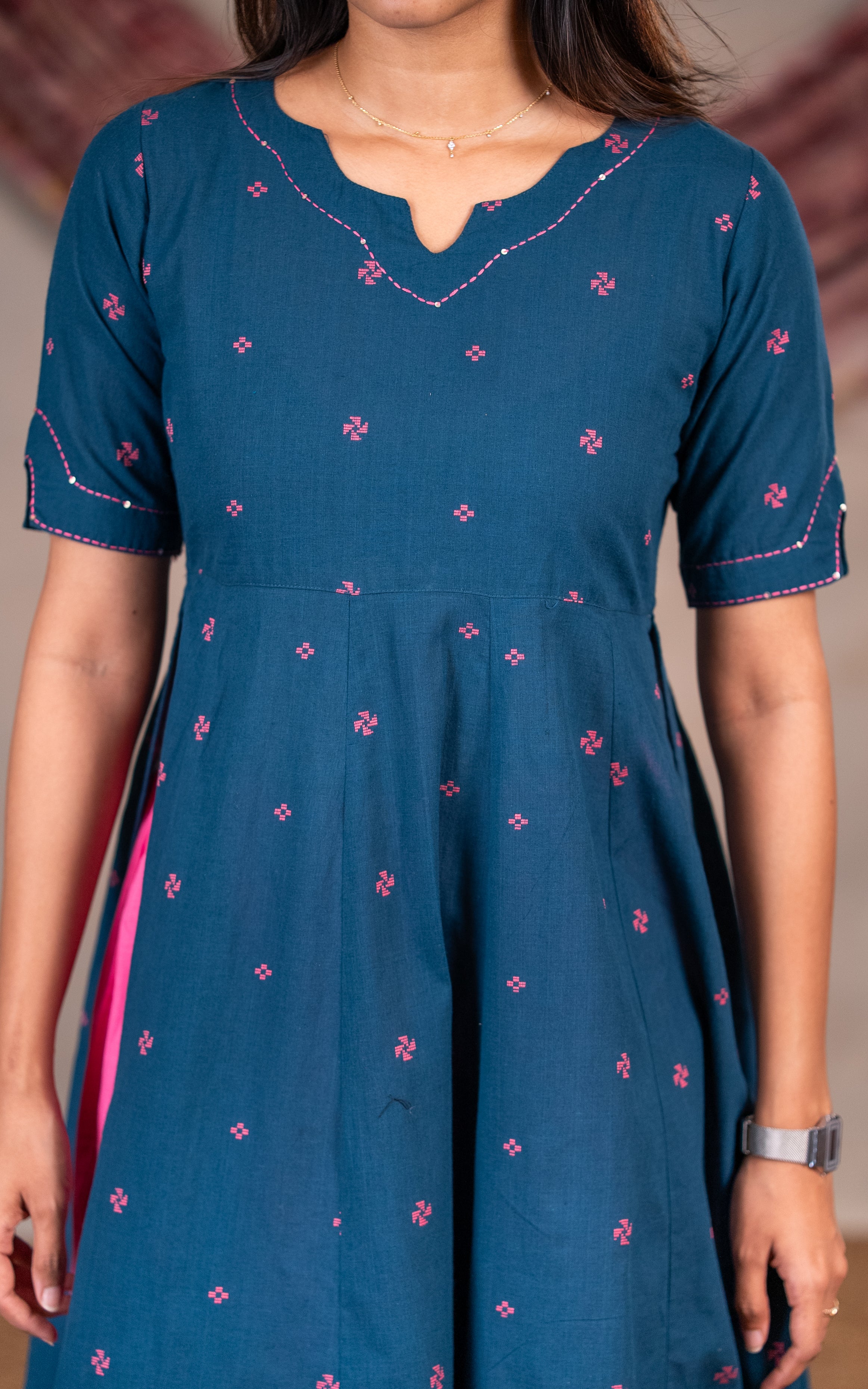 Stylish Naira Cut Kurti With Palazzo Set