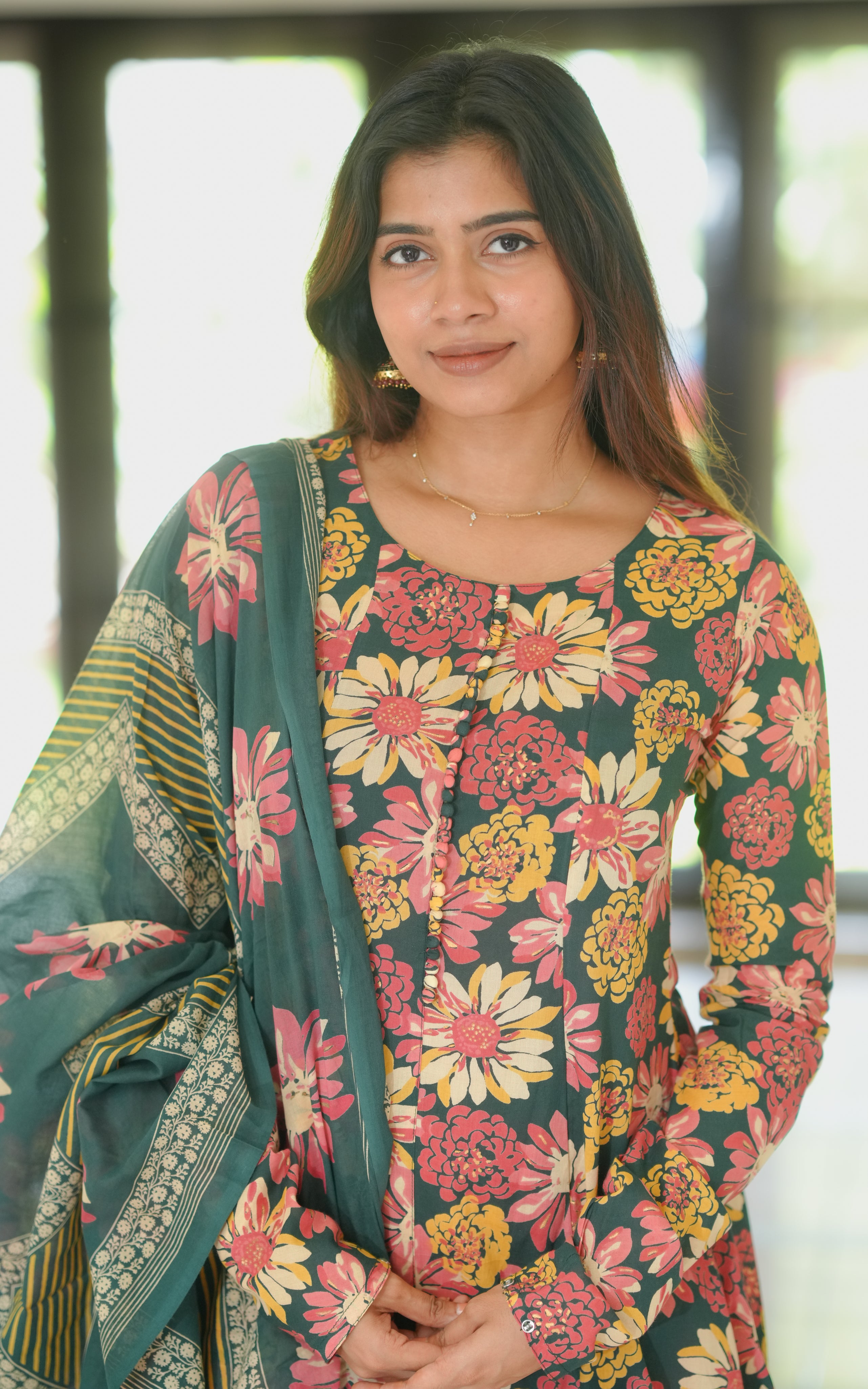 Lakshika Multicolor (Kurti+Dupatta)