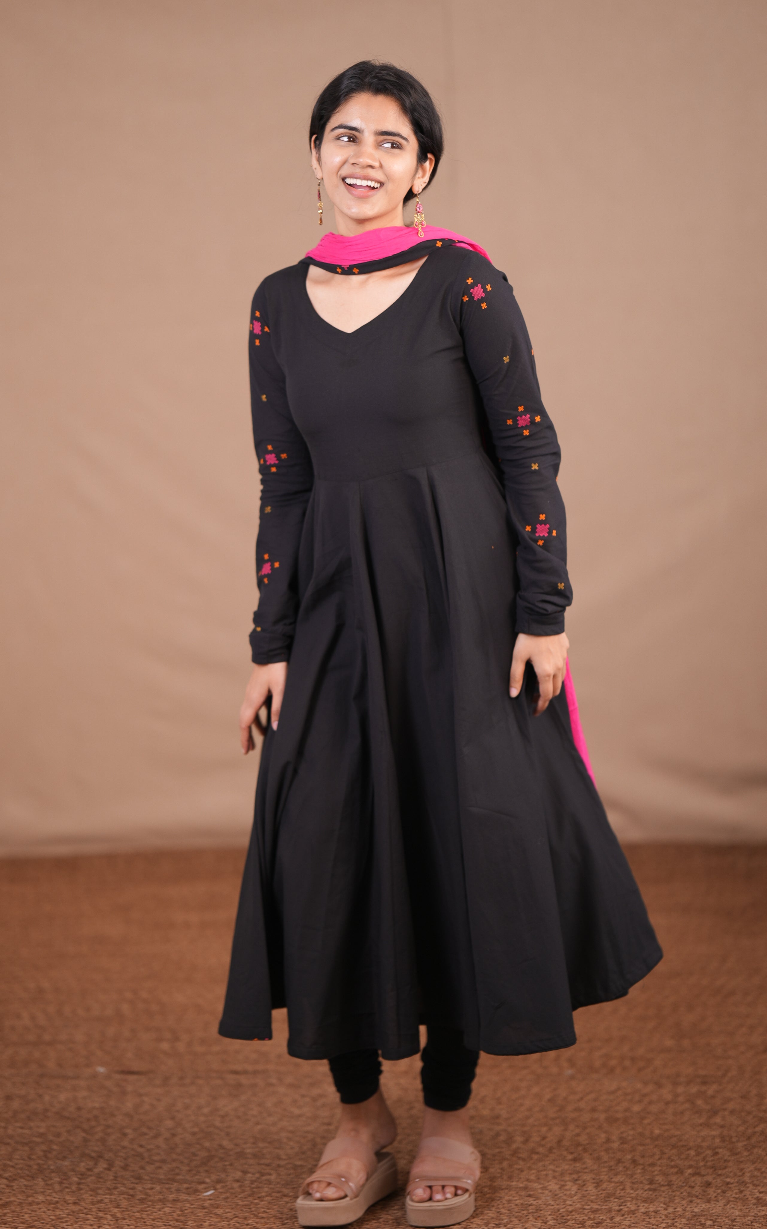 Soundariya BB14 (Kurti+Dupatta) KURTIS Instore