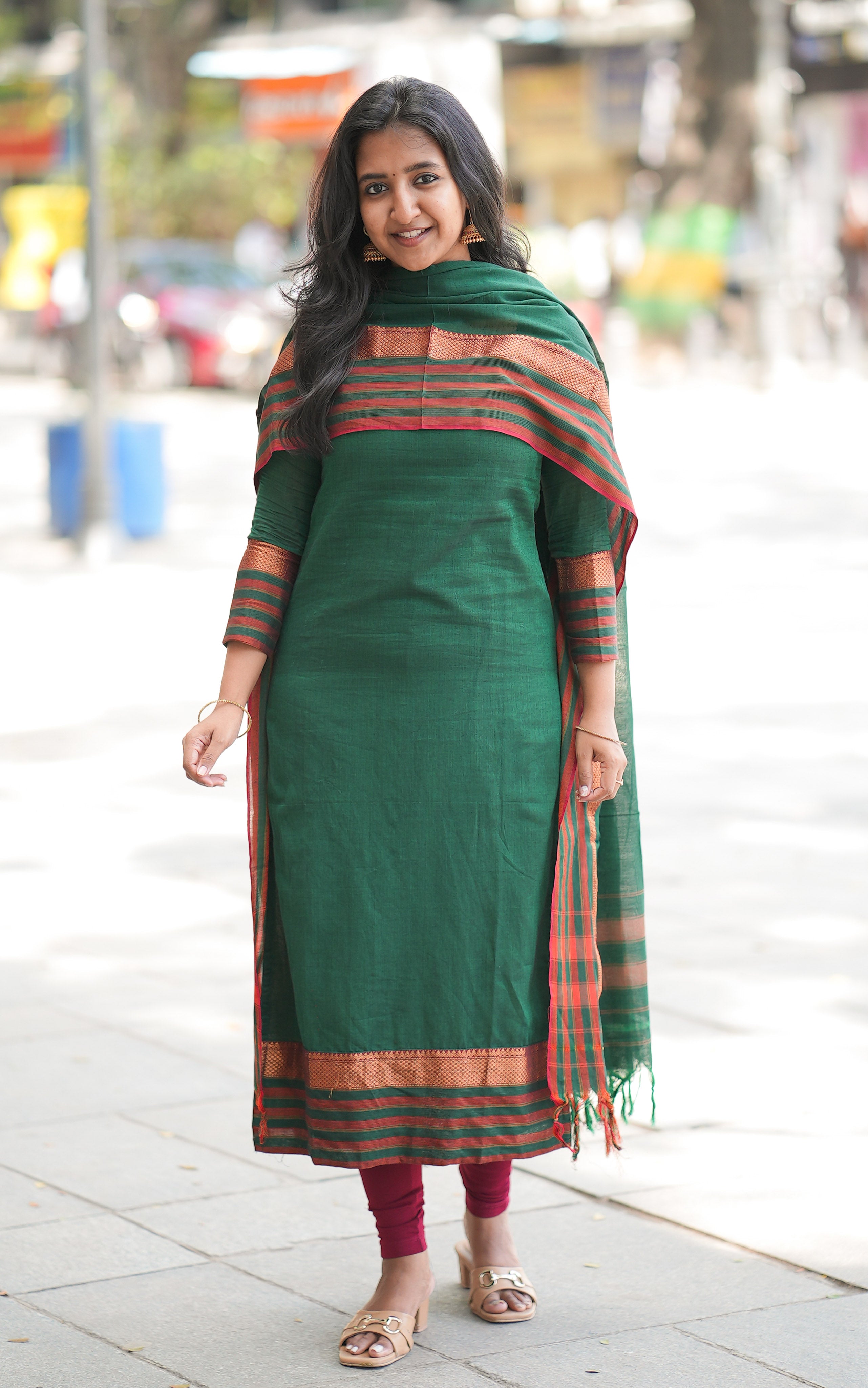 Aadhvita A (Kurti+Dupatta)