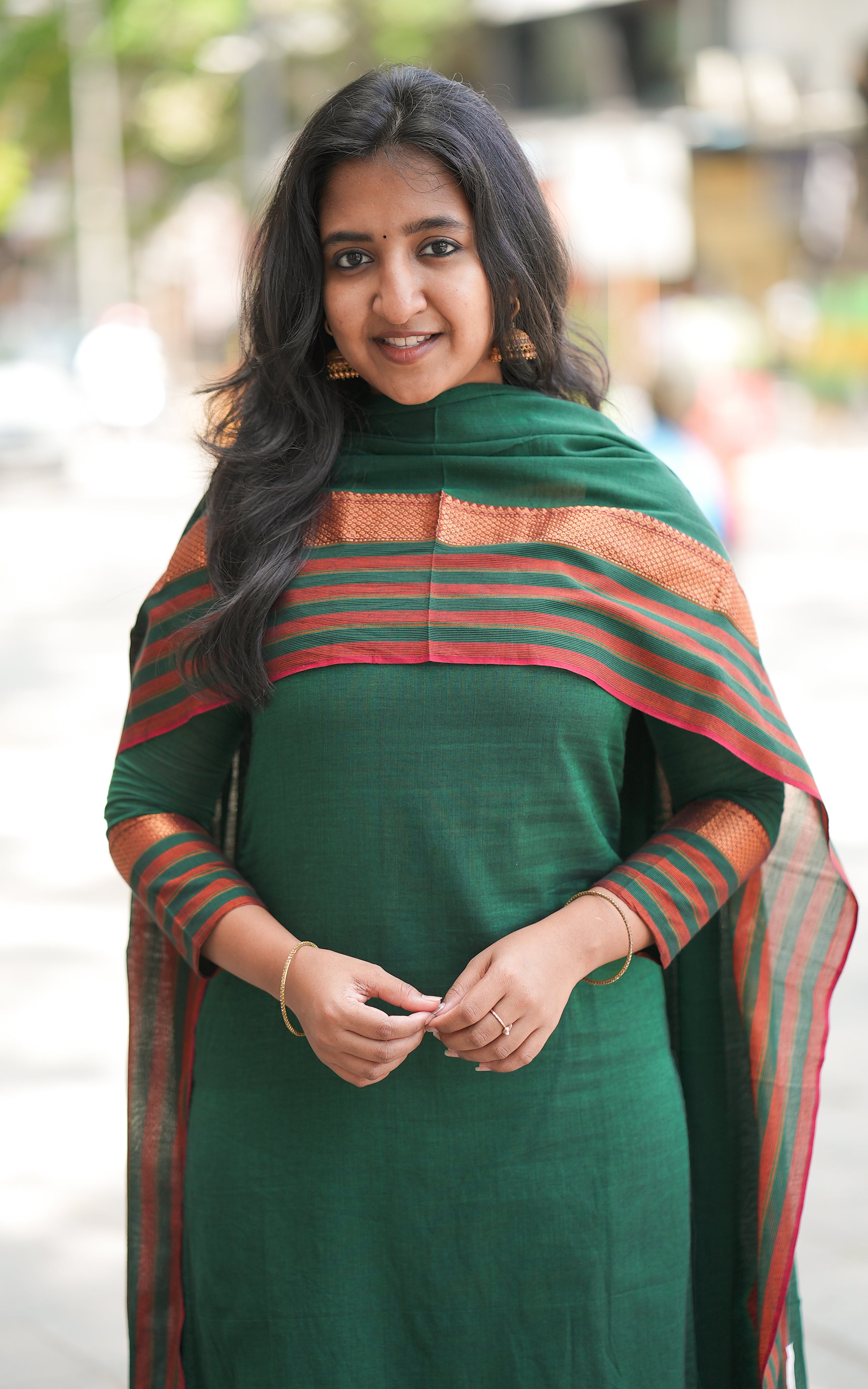 Aadhvita A (Kurti+Dupatta)