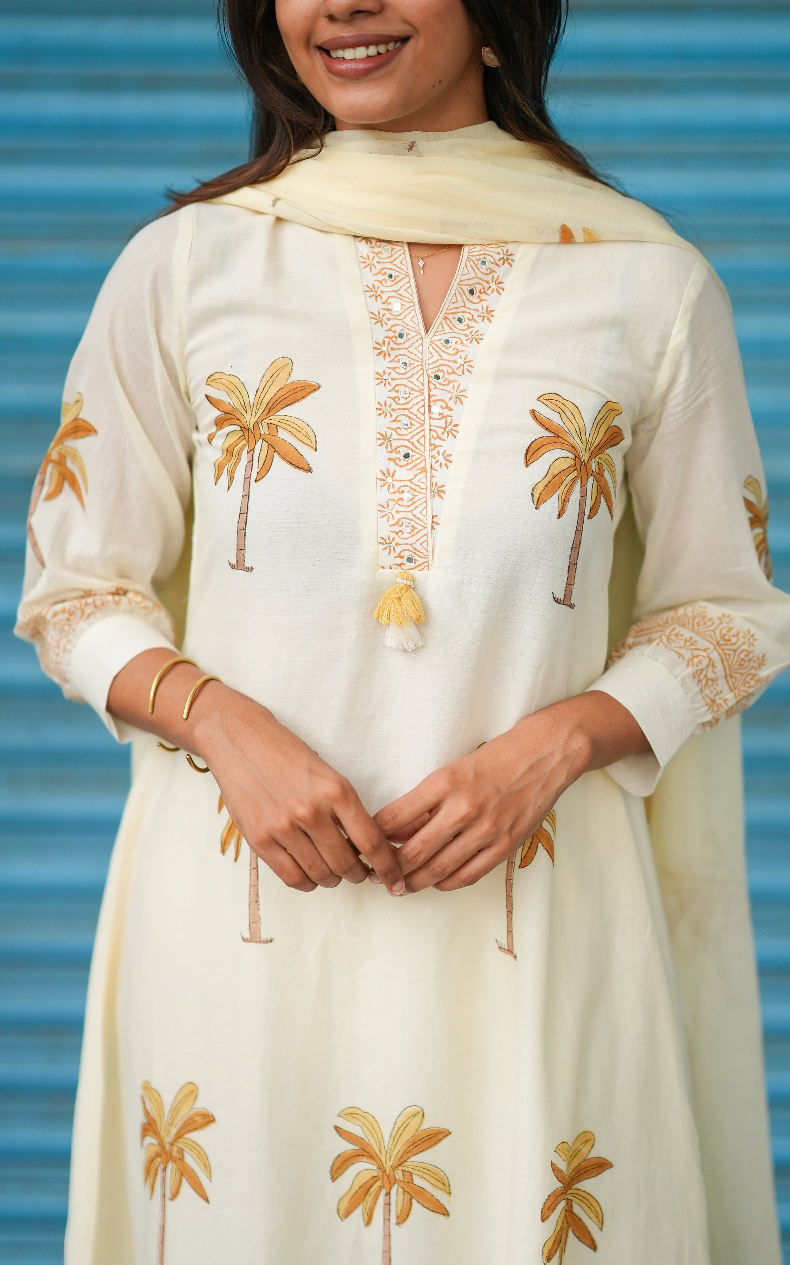 White Beauty A (Kurti+Pant+Dupatta)