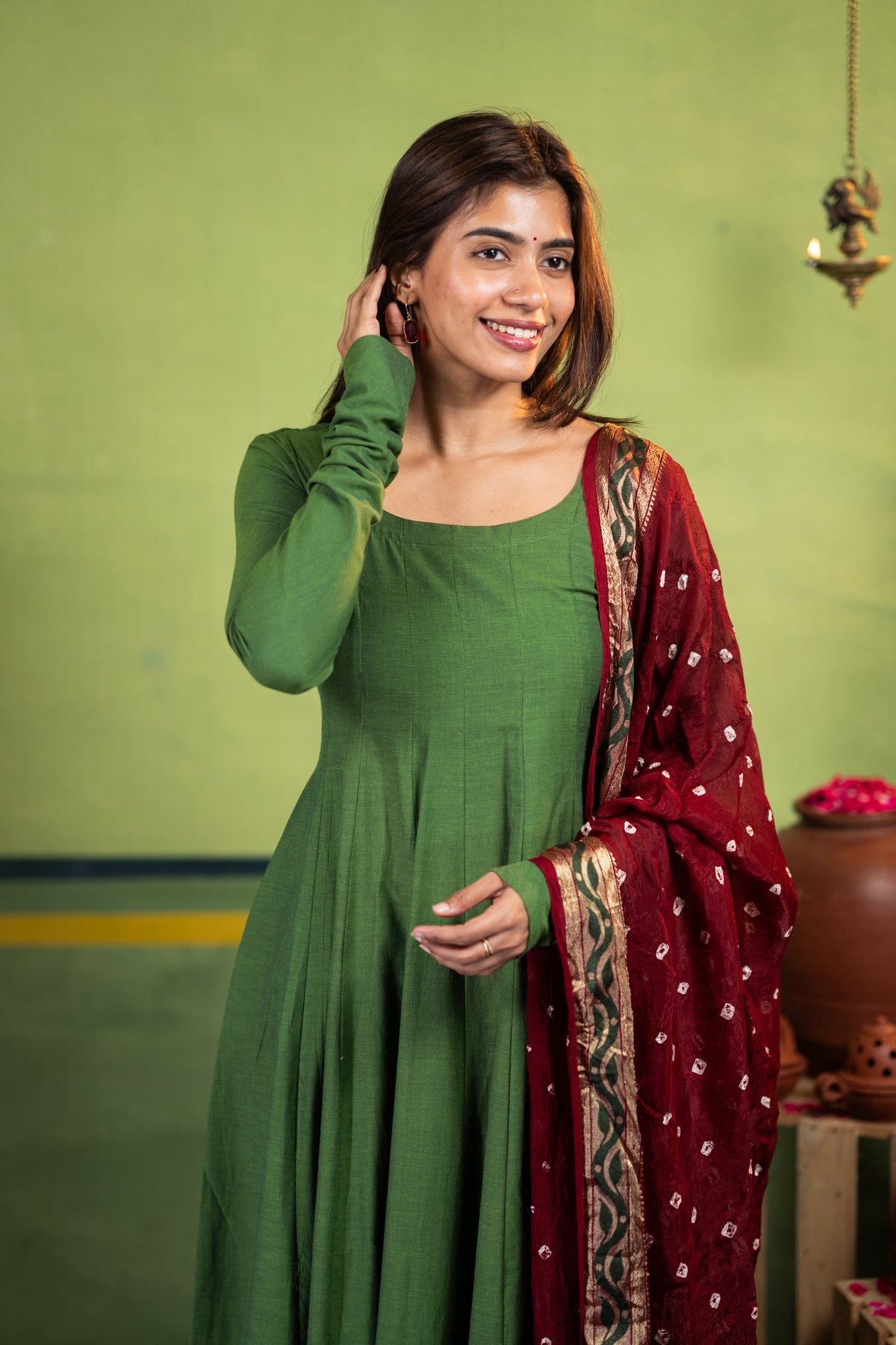 Yazhini Green (Kurti+Dupatta)
