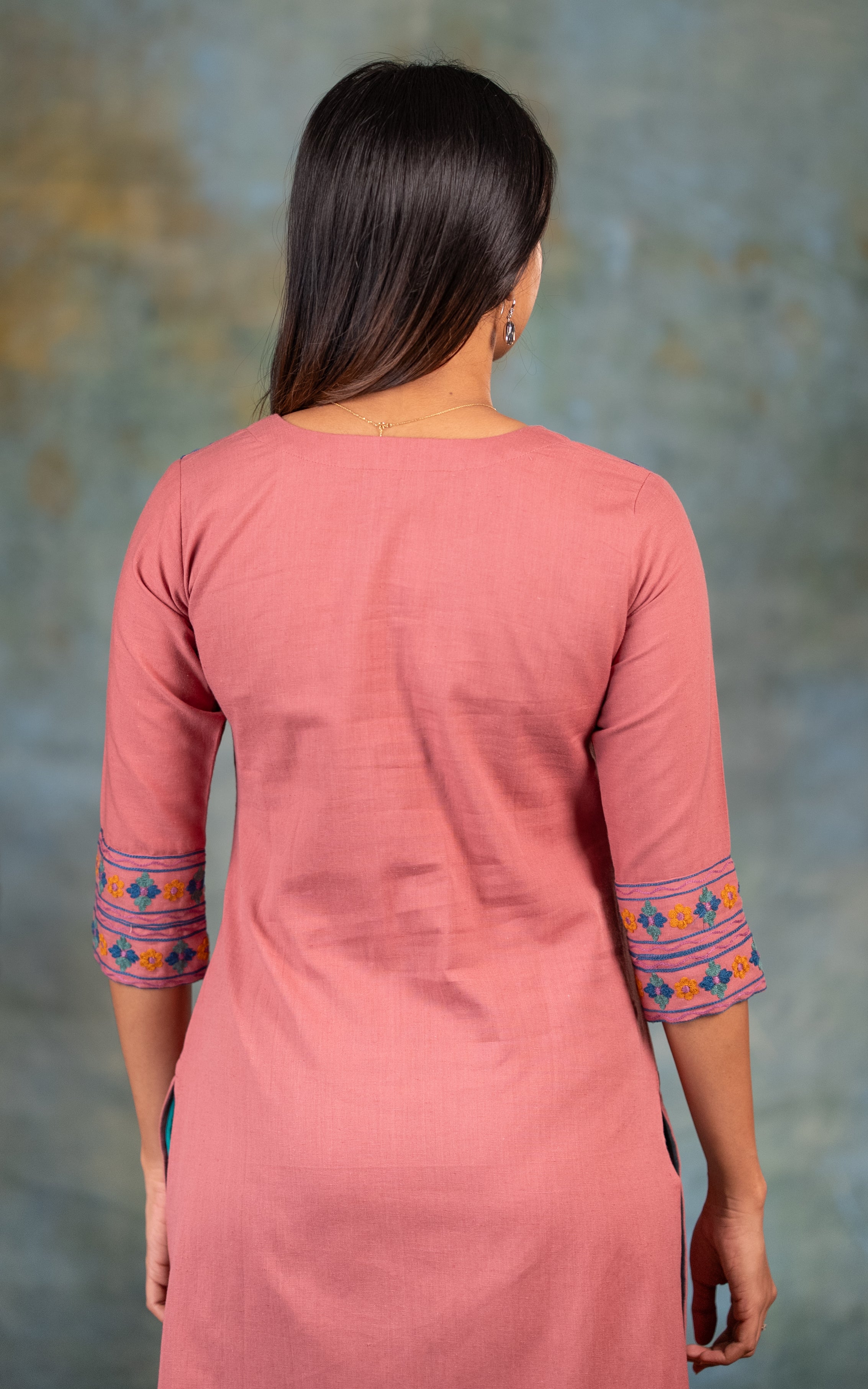 Lashitha Pink