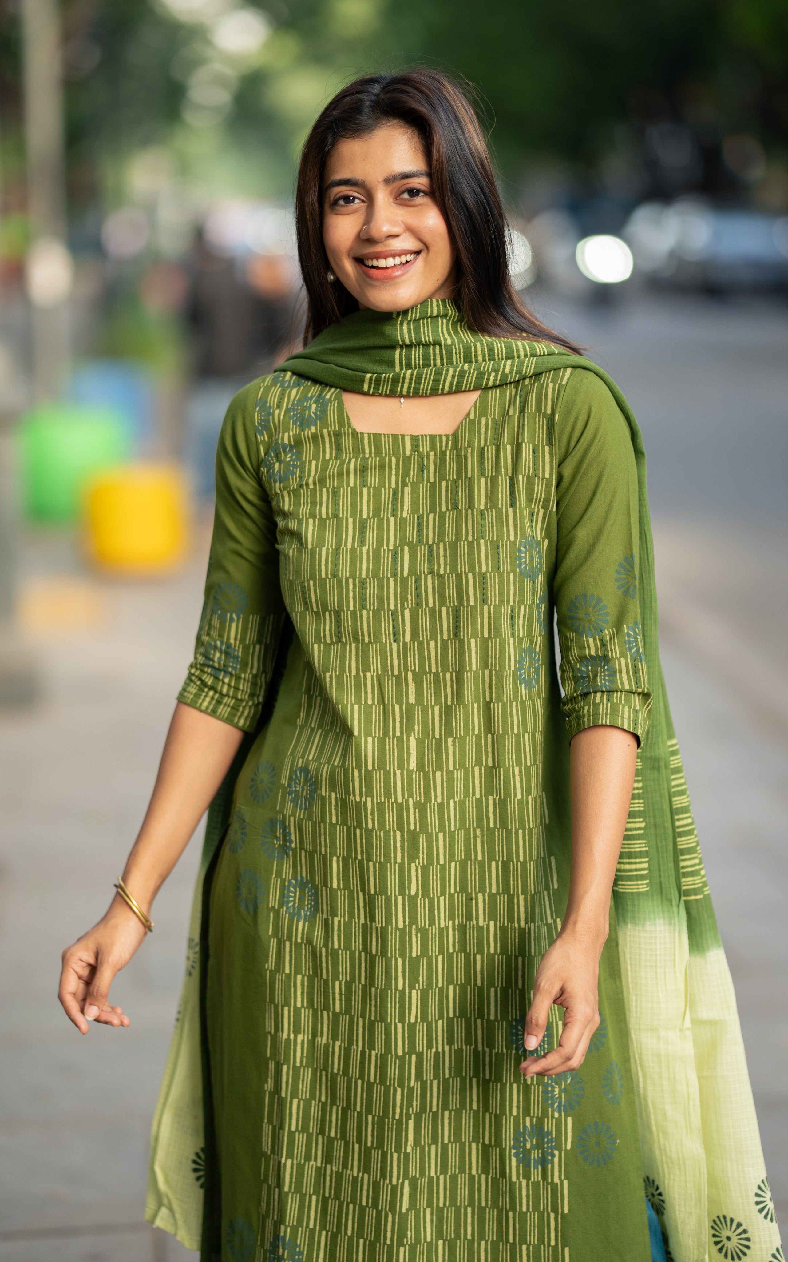 Avanthika A (Kurti+Dupatta)