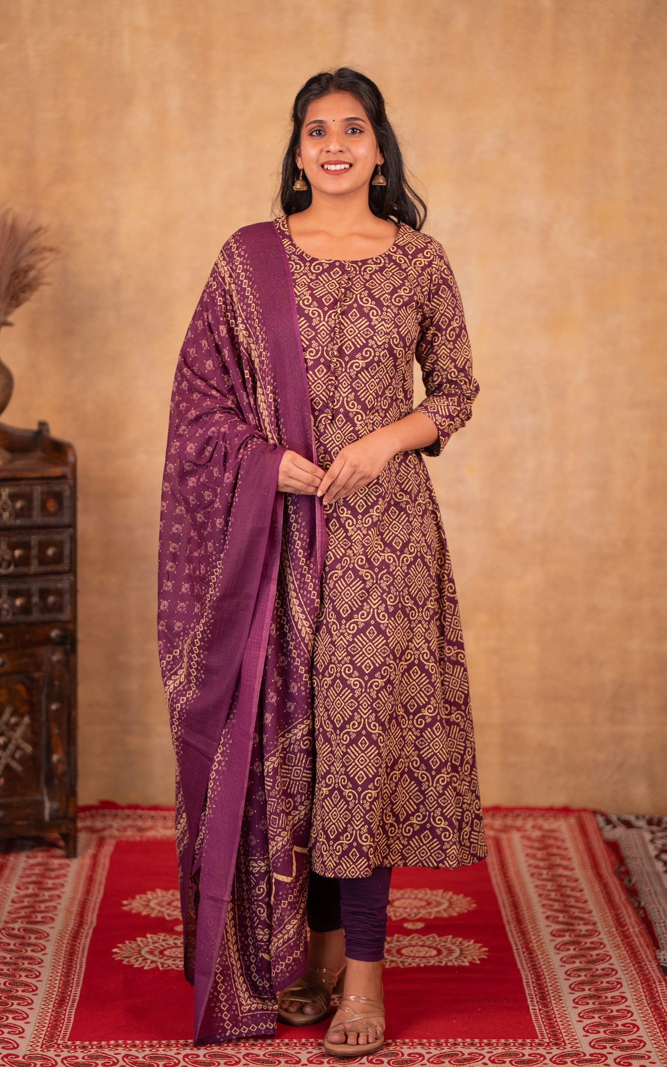 Yashvina A (Kurti+Dupatta)