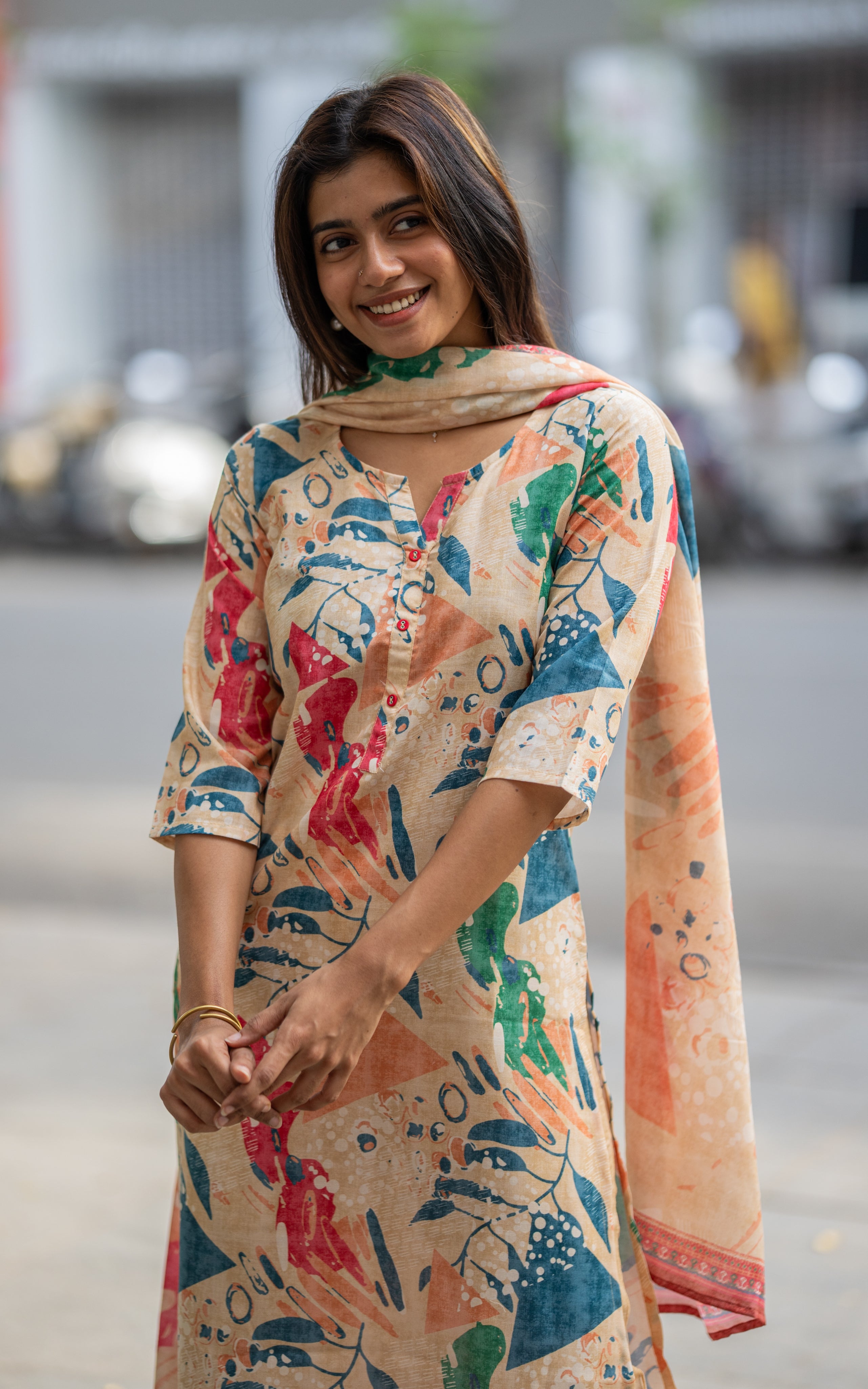 Keshini C (Kurti+Pant+Dupatta)