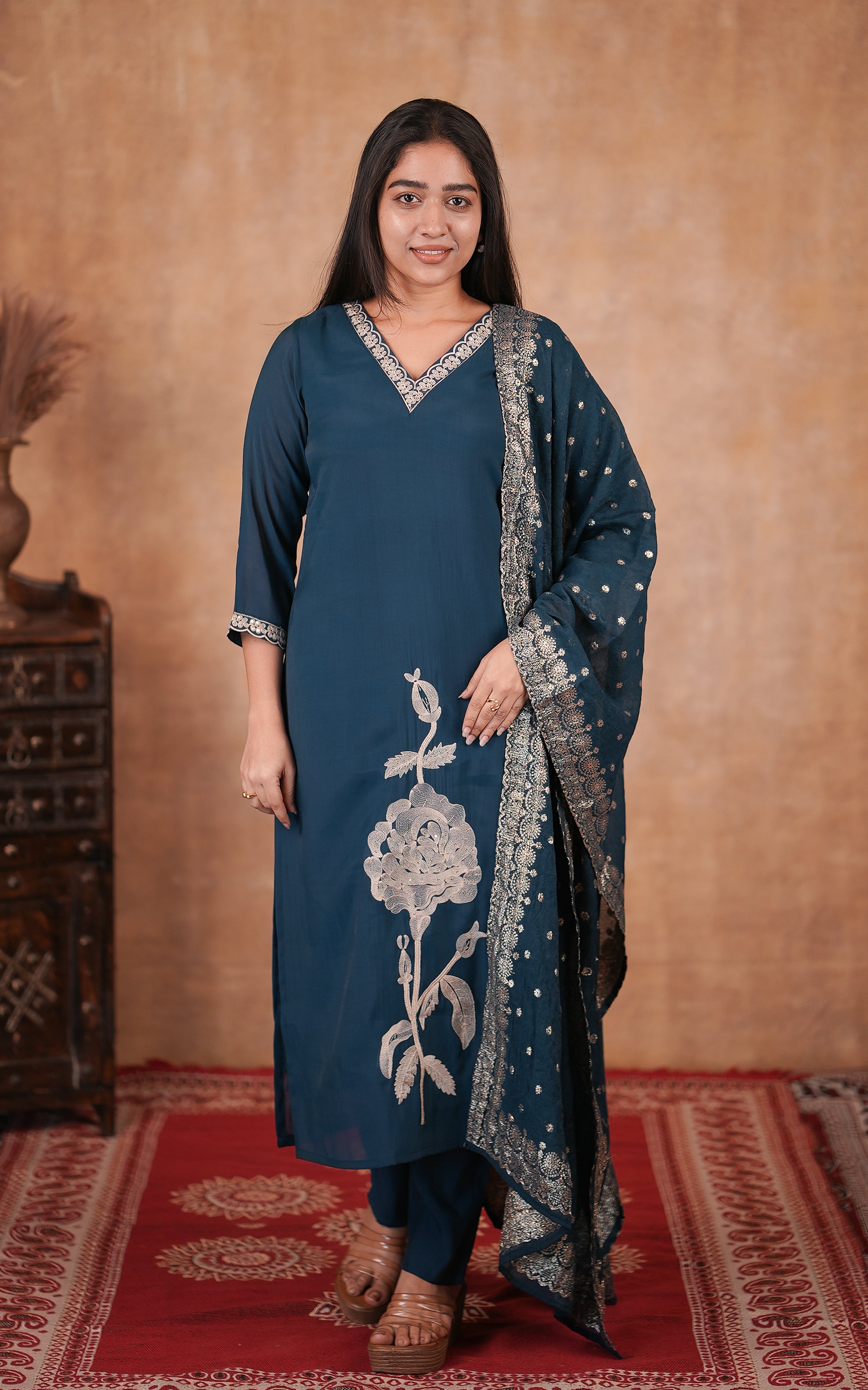 Nishmitha (Kurti+Pant+Dupatta)