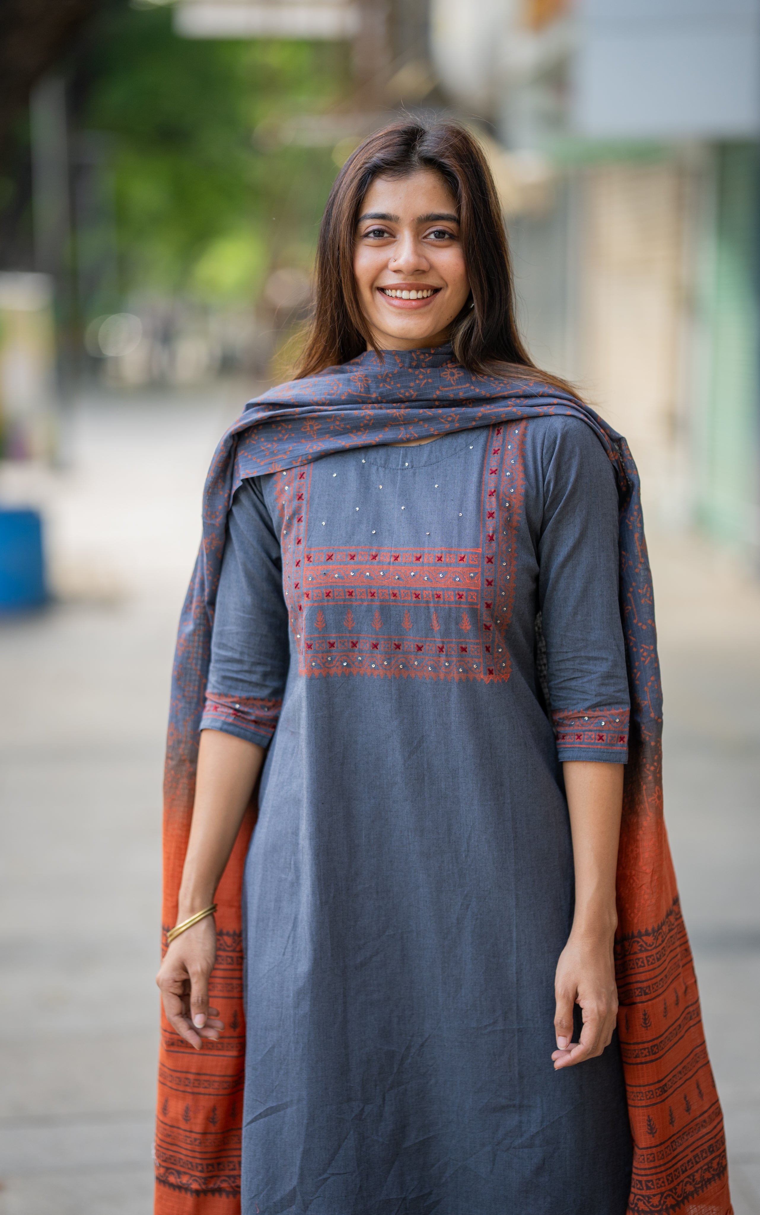 Miranjana Grey (Kurti+Dupatta)