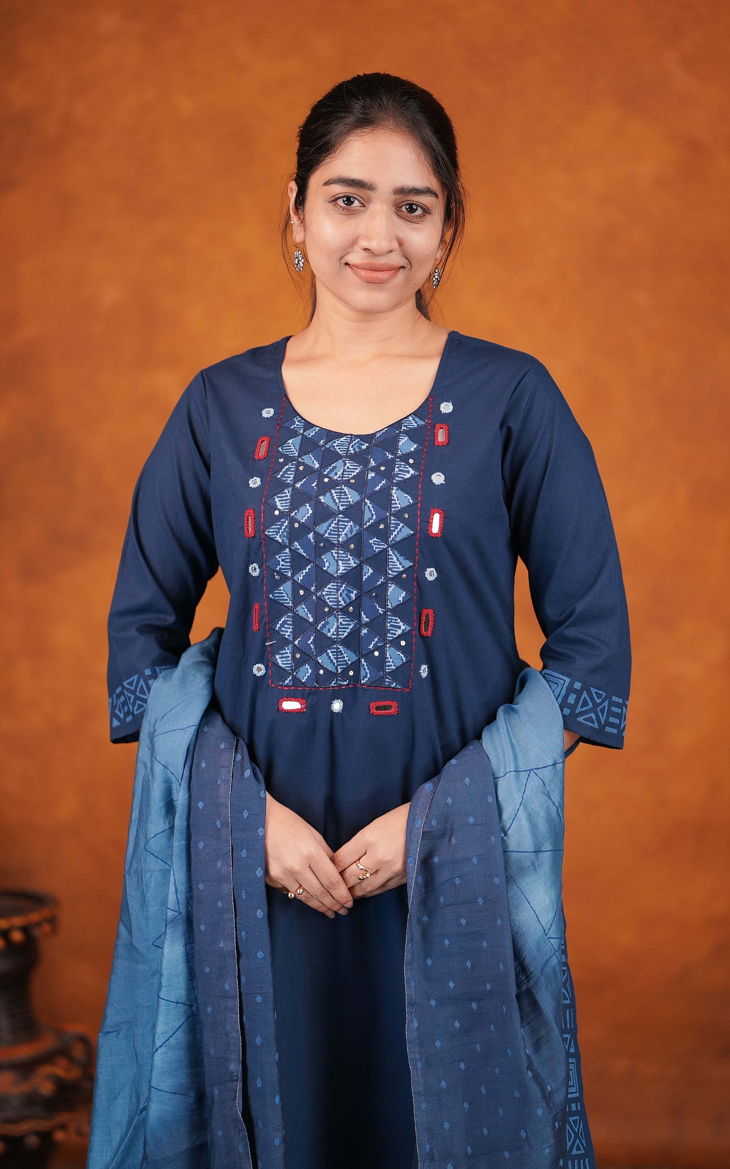 Sindhusha A Handblock (Kurti+Pant+Dupatta)