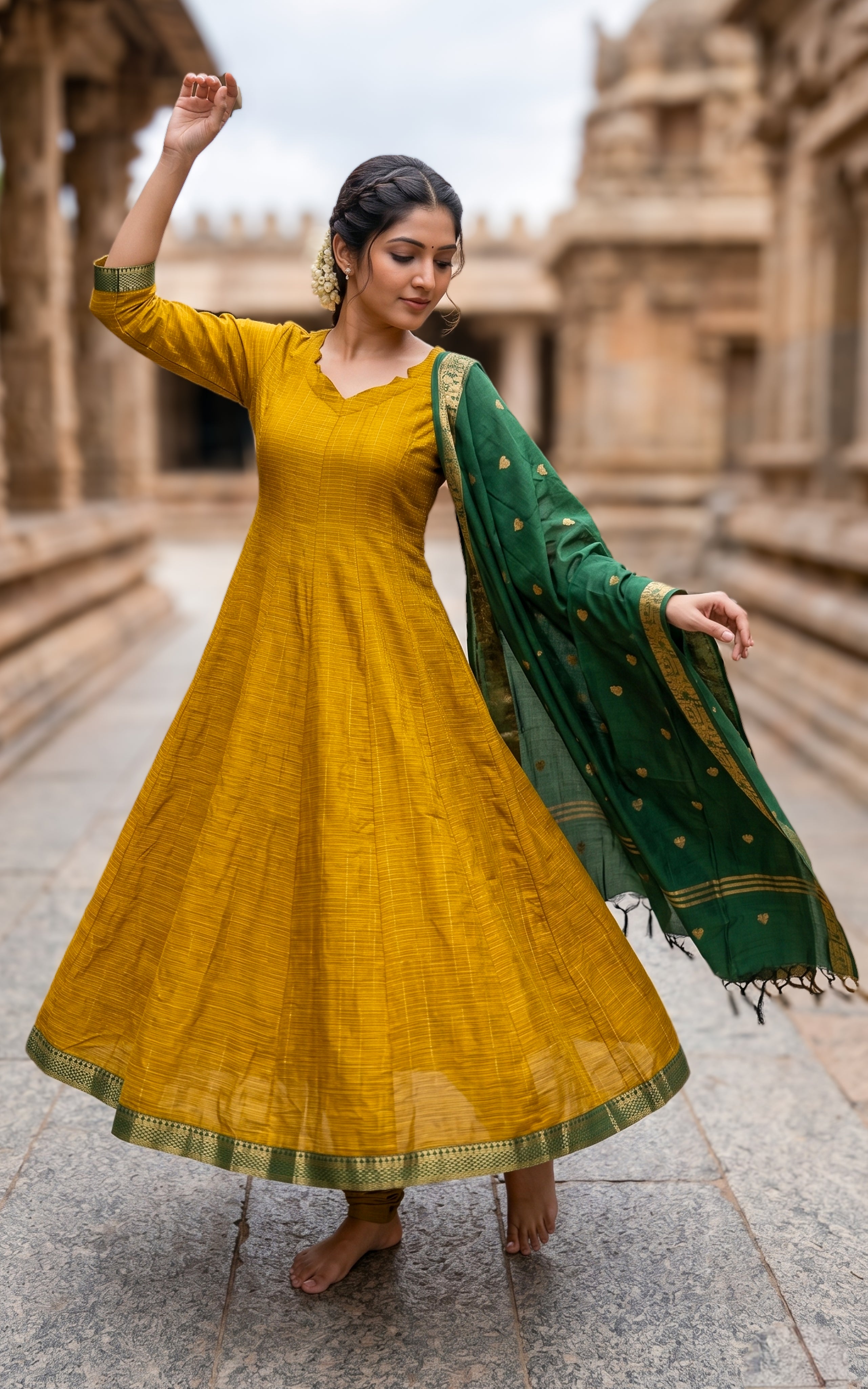 Azhagumalar (Kurti+Dupatta)