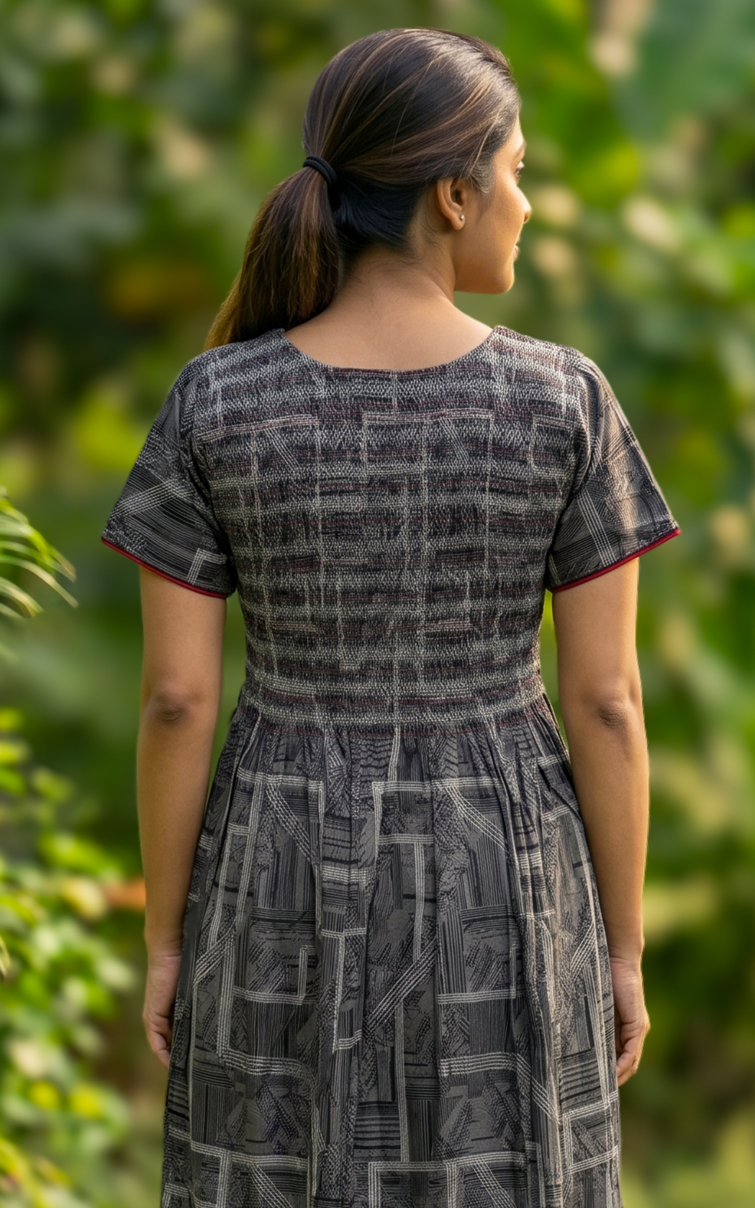 Instore - Dark Grey Geometric Line Print Cotton Long Nighty with Contrast Piping, Side Pocket, Relaxed Fit, Women's Sleepwear