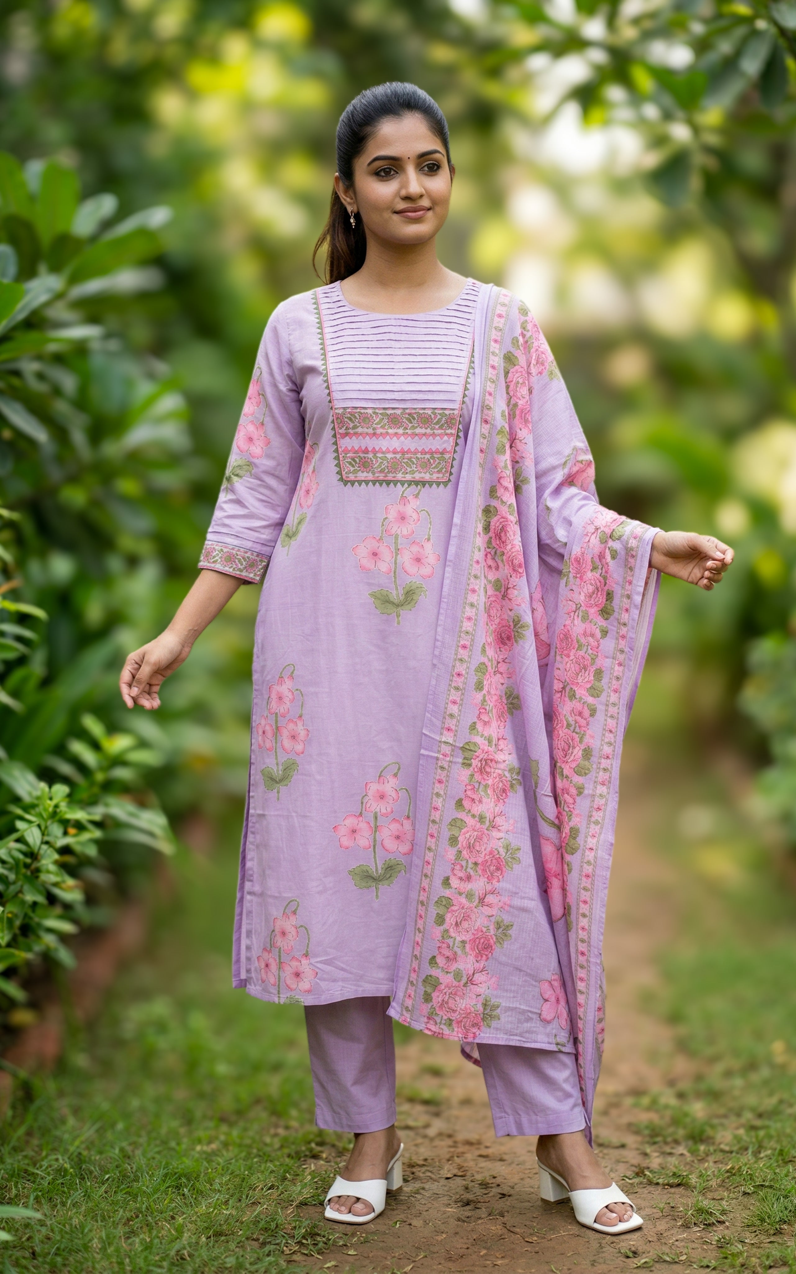 Manasvi A (Kurti+Pant+Dupatta)